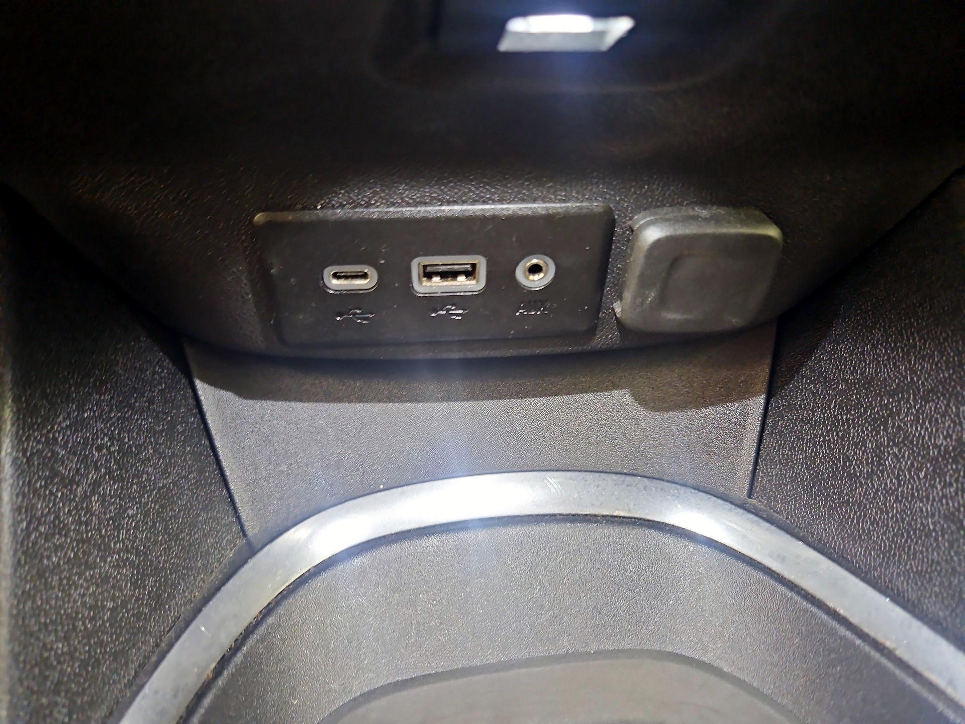 Thumbnail: 2024 Chevrolet Malibu - 18