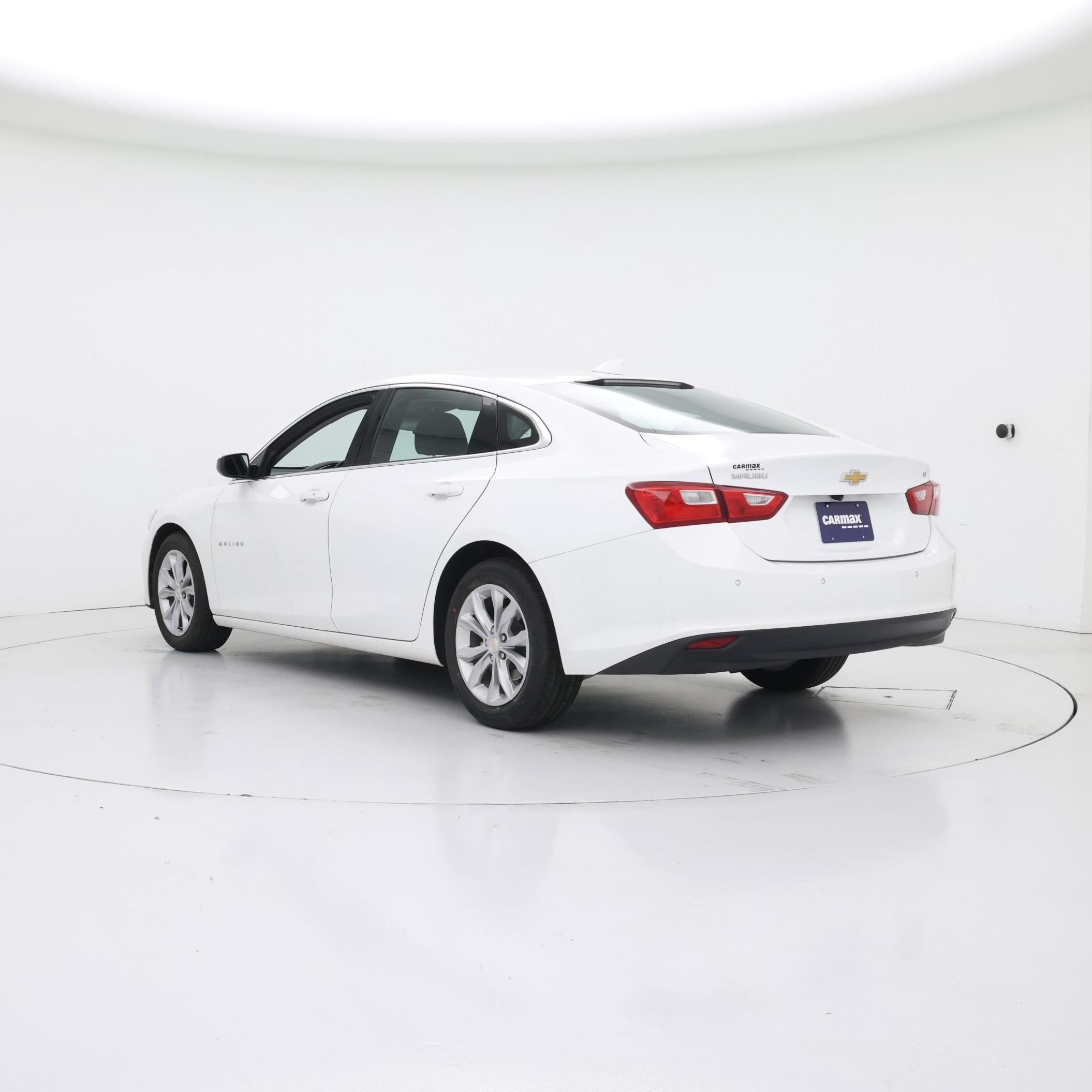 Thumbnail: 2024 Chevrolet Malibu - 2