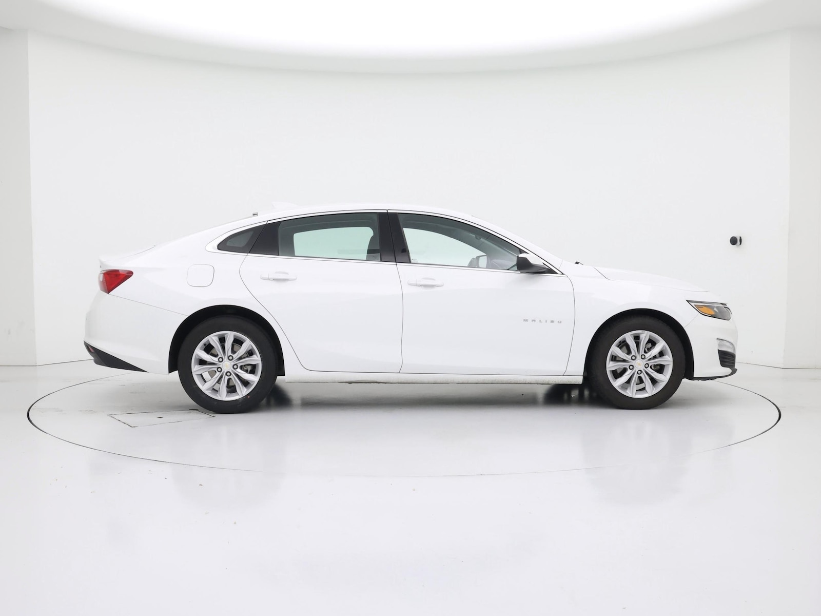 2024 Chevrolet Malibu 1LT - Photo 8