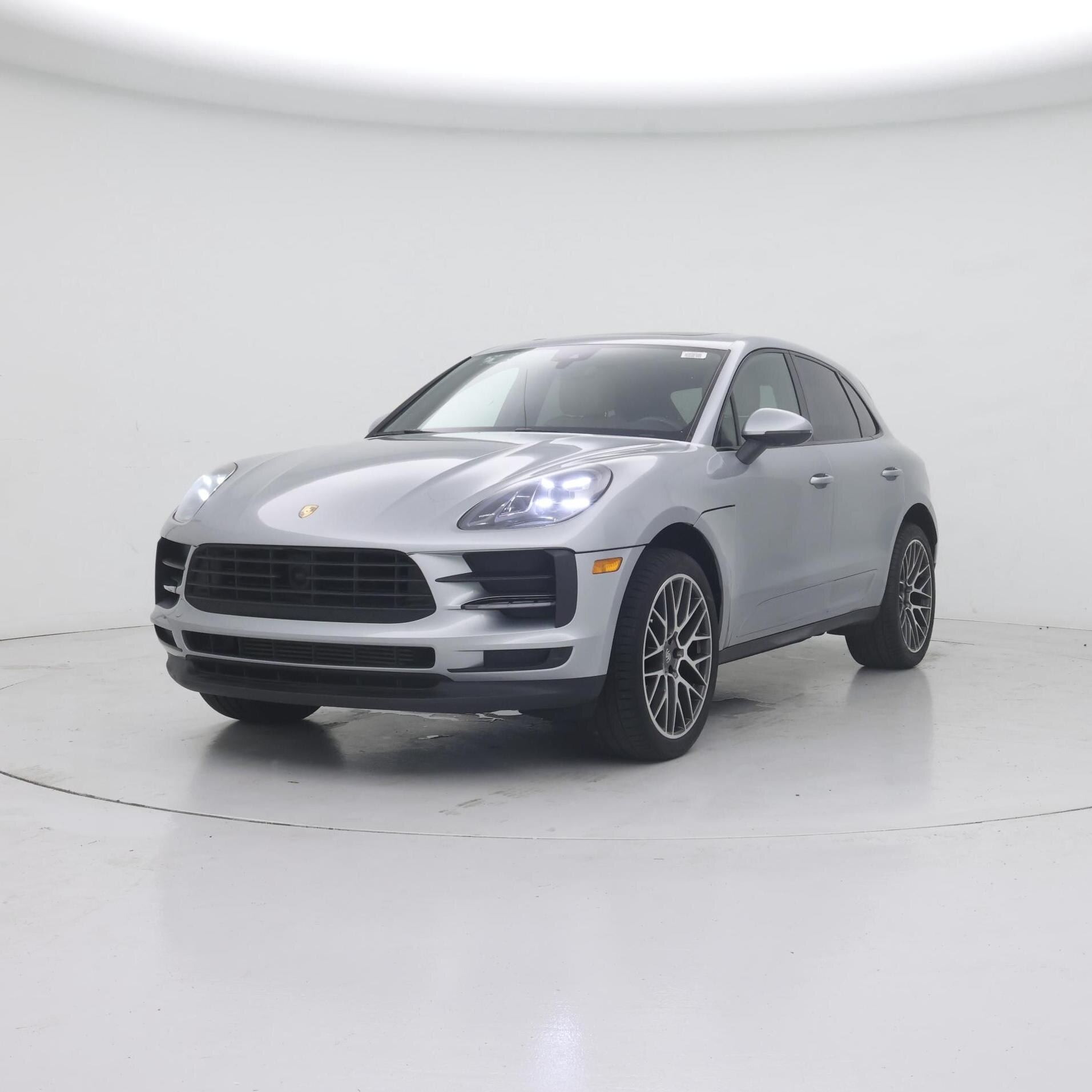 Thumbnail: 2020 Porsche Macan - 4