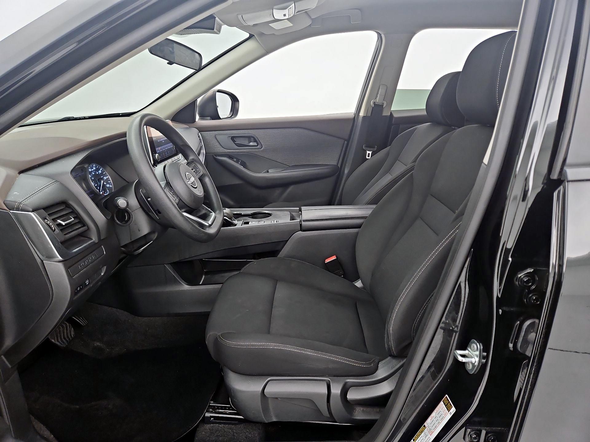Thumbnail: 2023 Nissan Rogue - 11