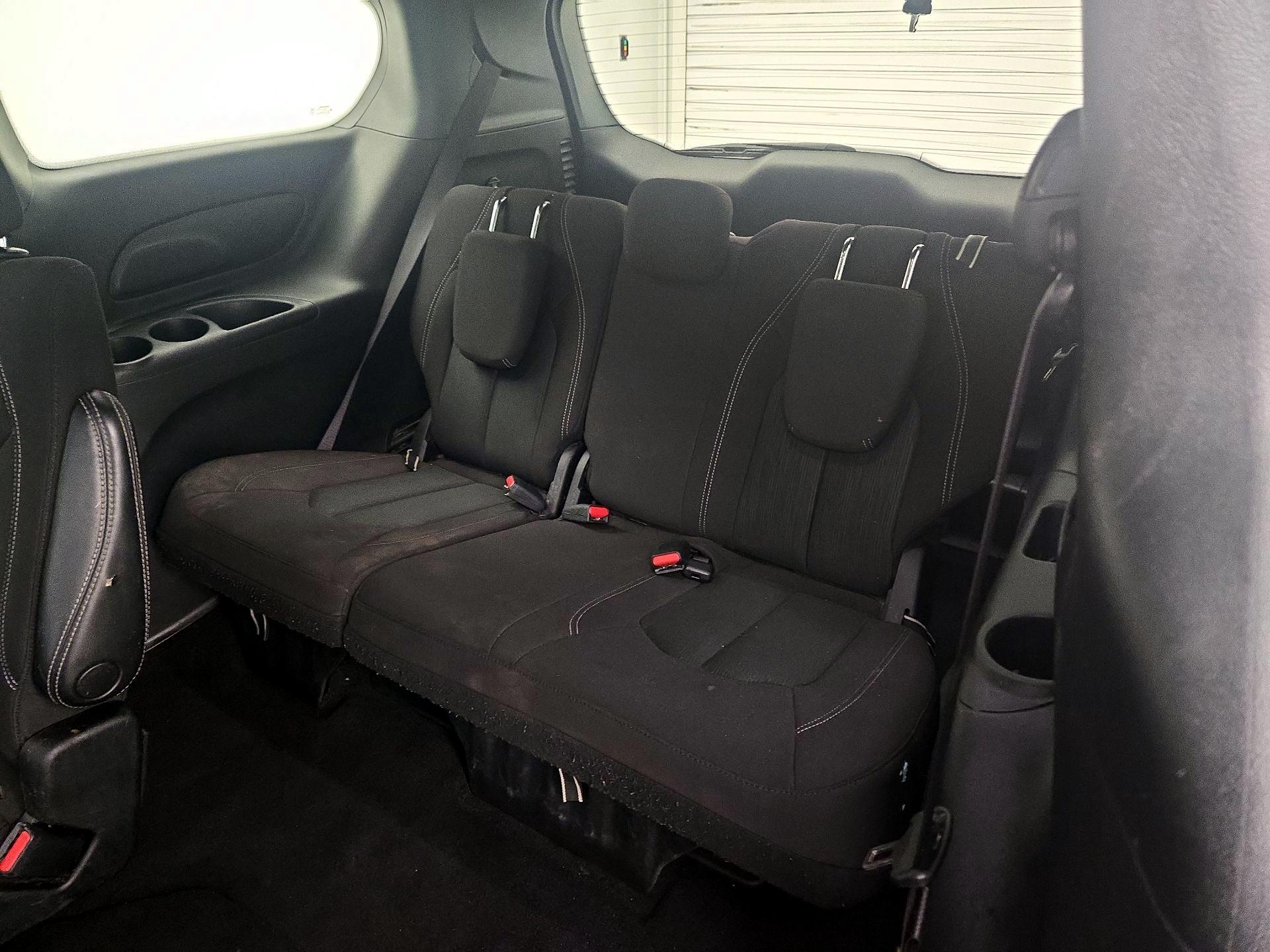 Thumbnail: 2022 Chrysler Pacifica - 20