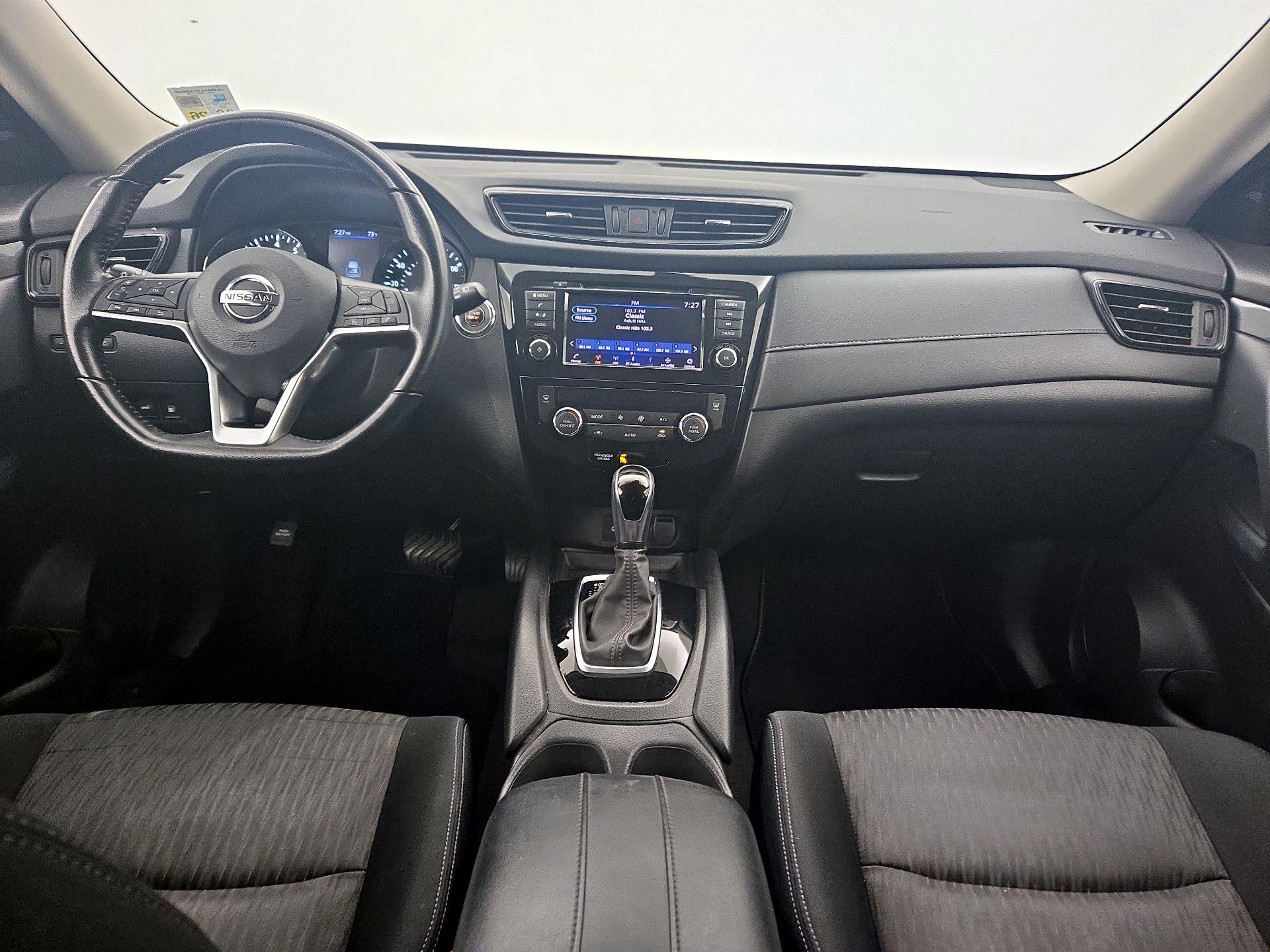 Thumbnail: 2020 Nissan Rogue - 9