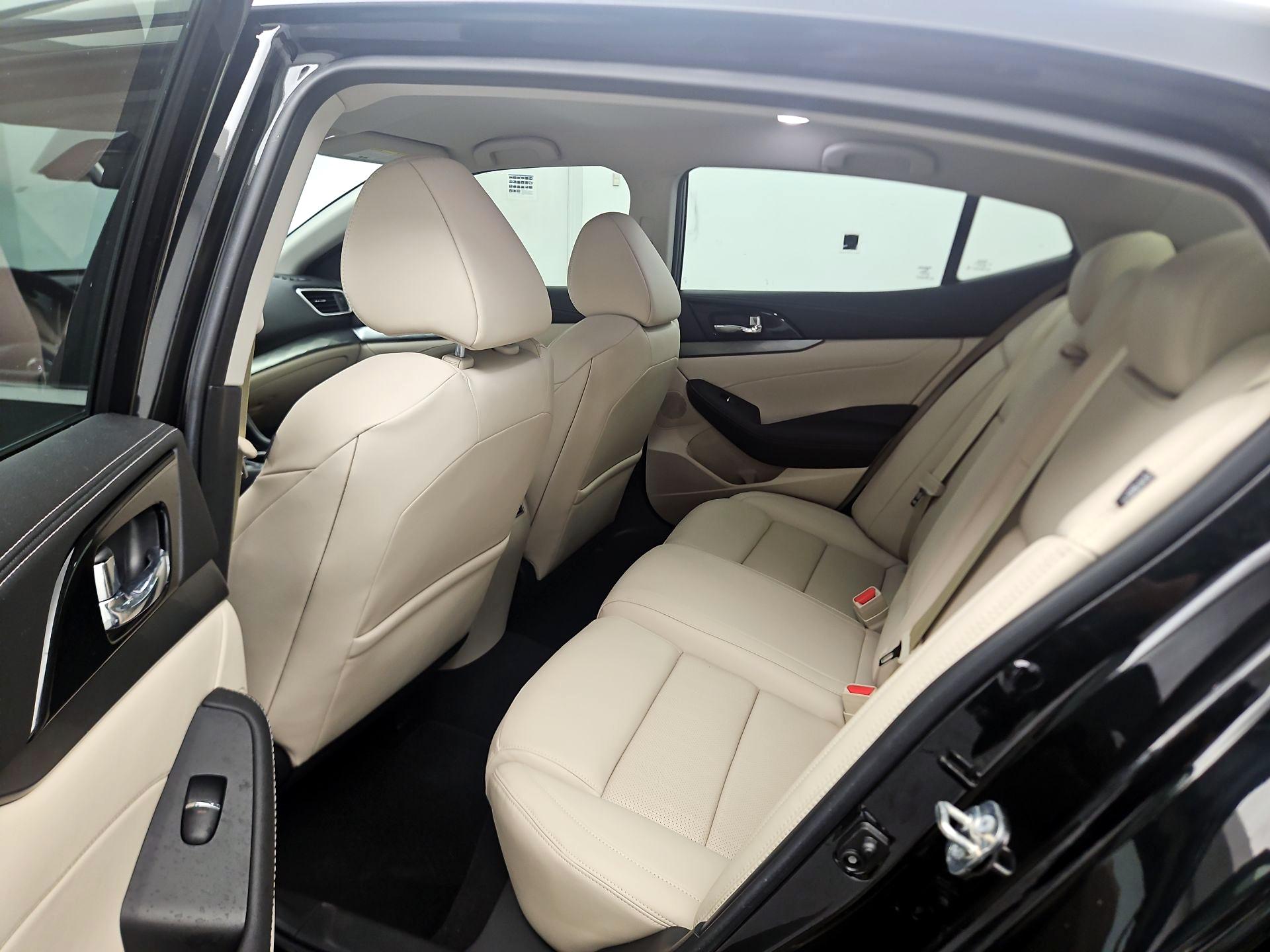 Thumbnail: 2021 Nissan Maxima - 19