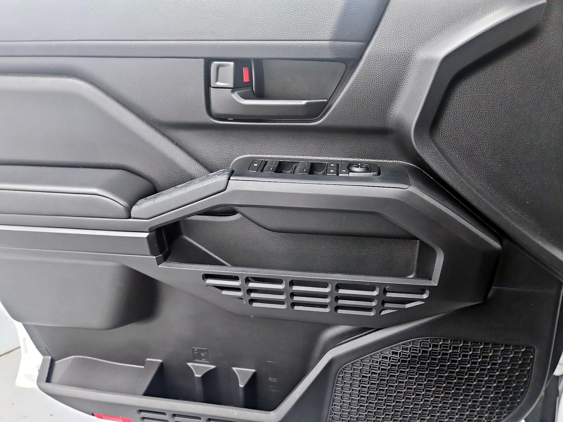 Thumbnail: 2025 Toyota Tacoma - 12