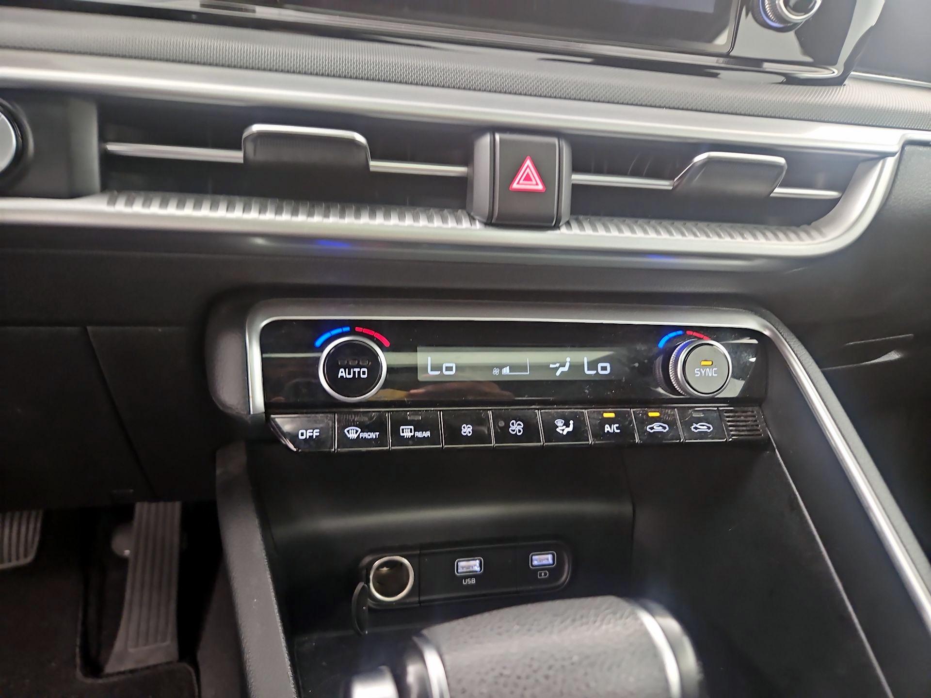 Thumbnail: 2021 Kia K5 - 13