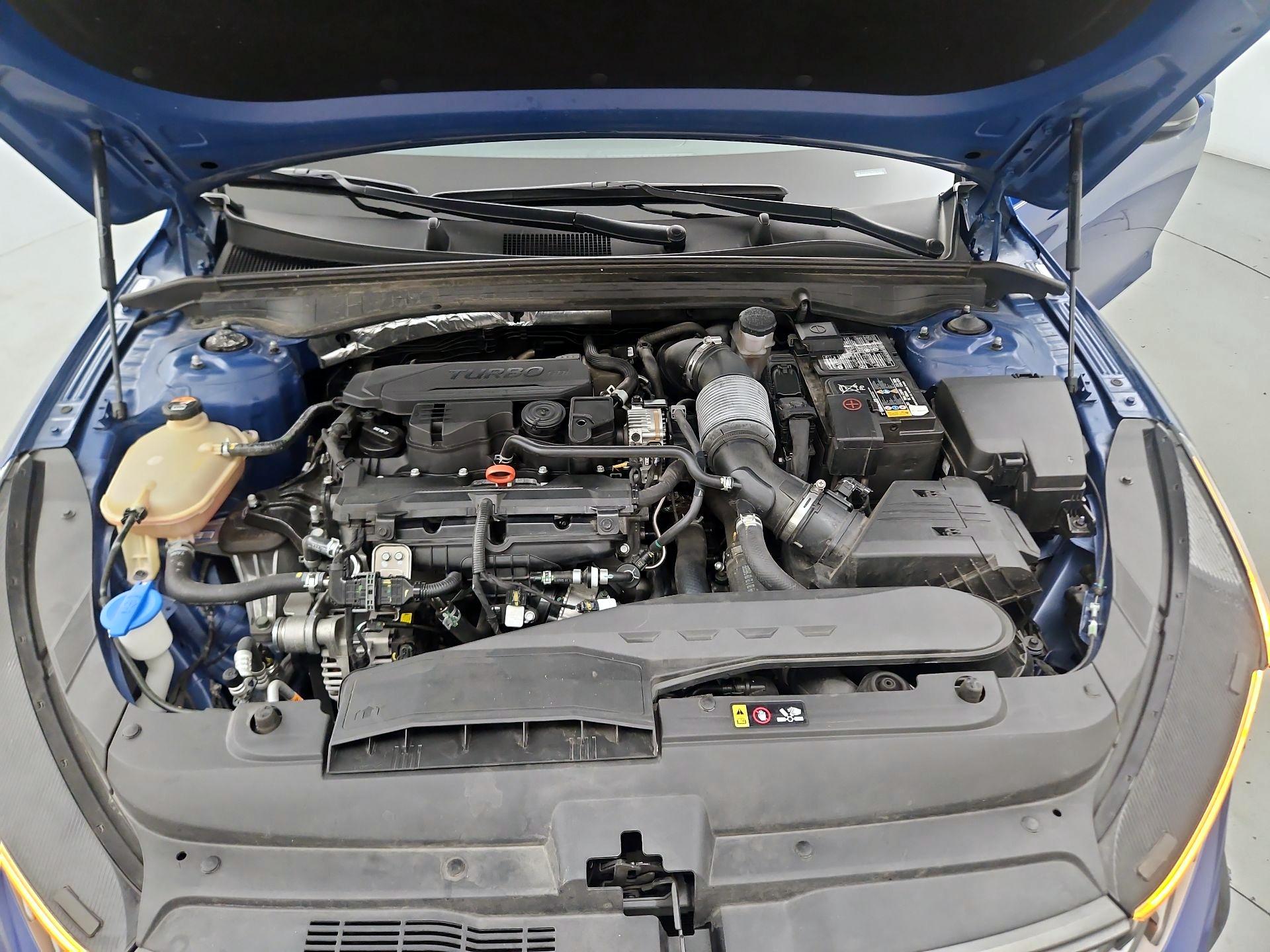 Thumbnail: 2021 Kia K5 - 17