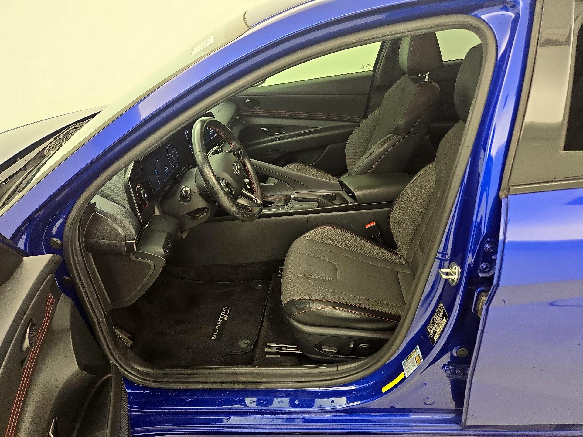 Thumbnail: 2023 Hyundai Elantra - 11