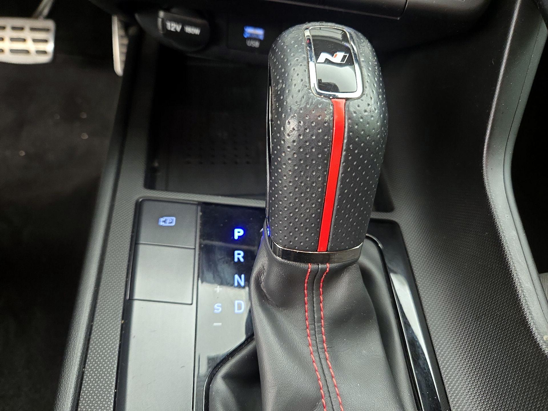 Thumbnail: 2023 Hyundai Elantra - 18