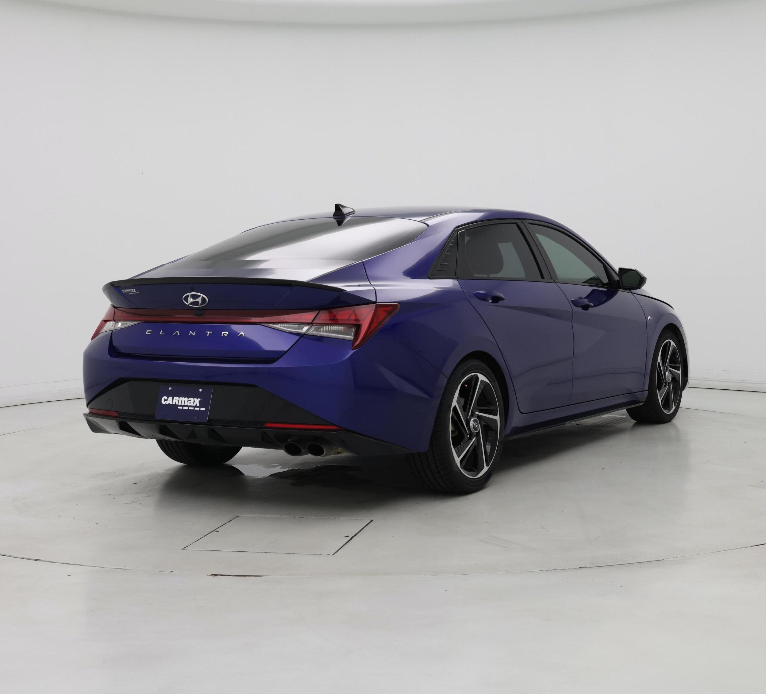 Thumbnail: 2023 Hyundai Elantra - 8