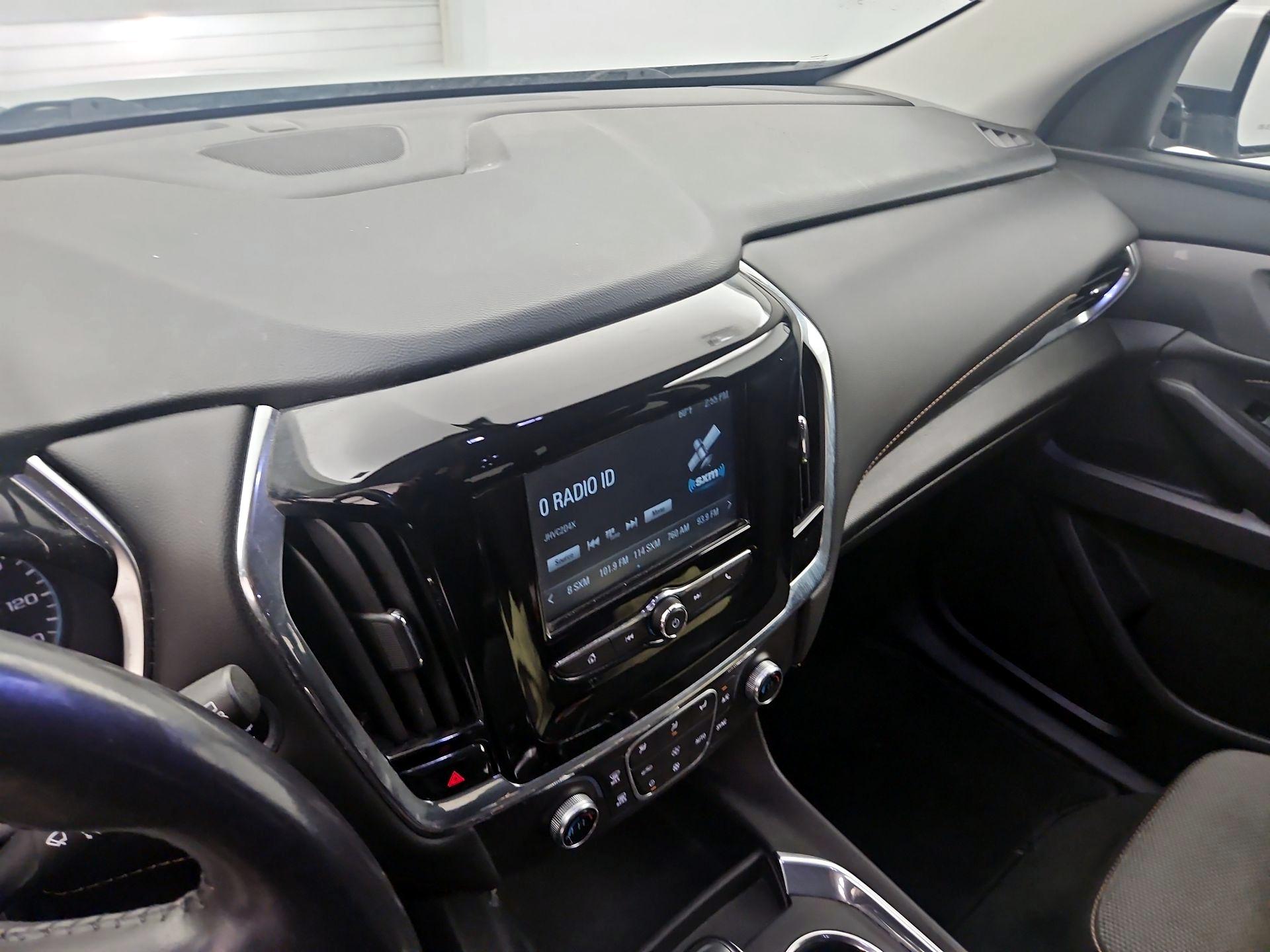 Thumbnail: 2019 Chevrolet Traverse - 13