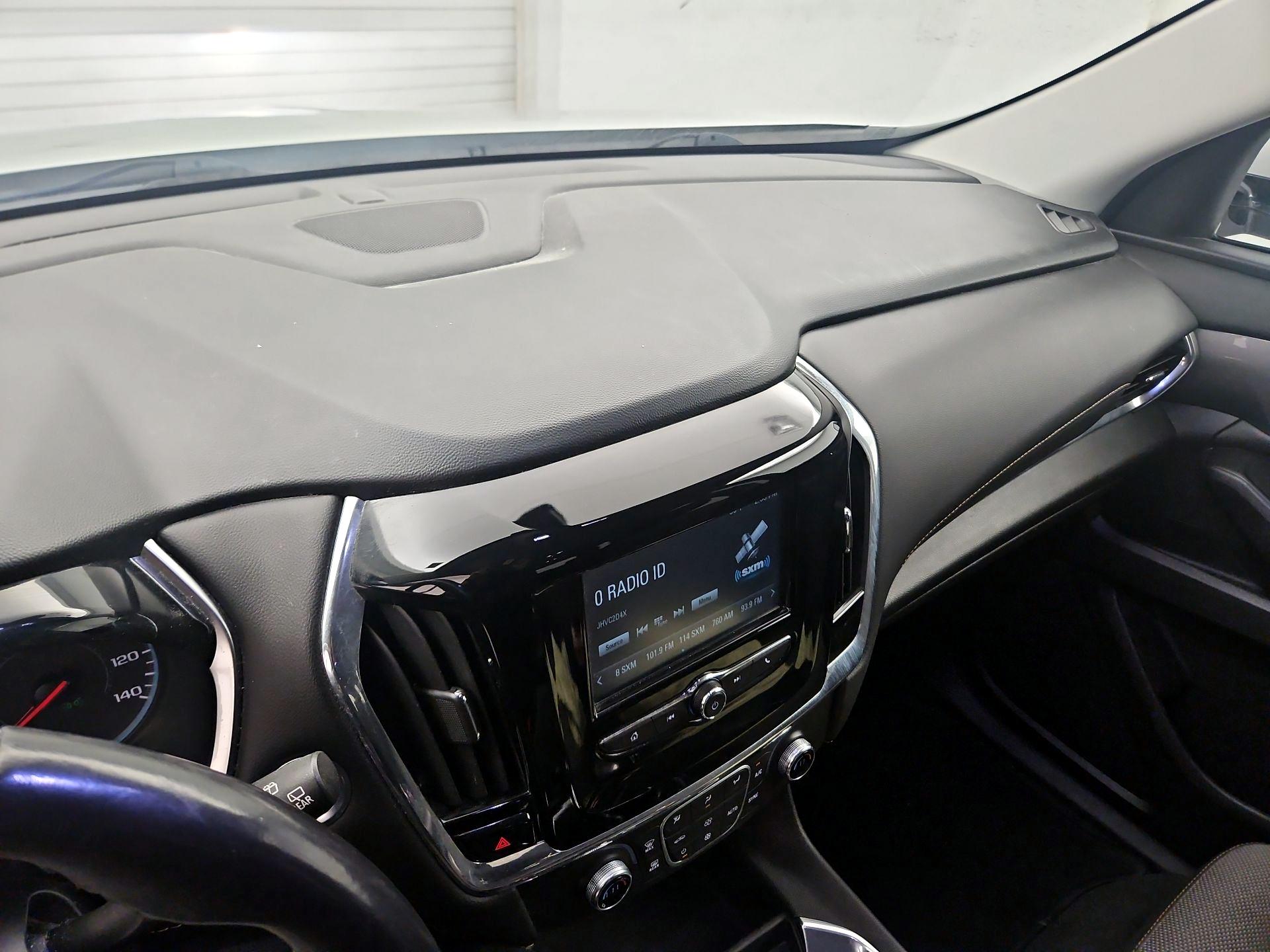 Thumbnail: 2019 Chevrolet Traverse - 14