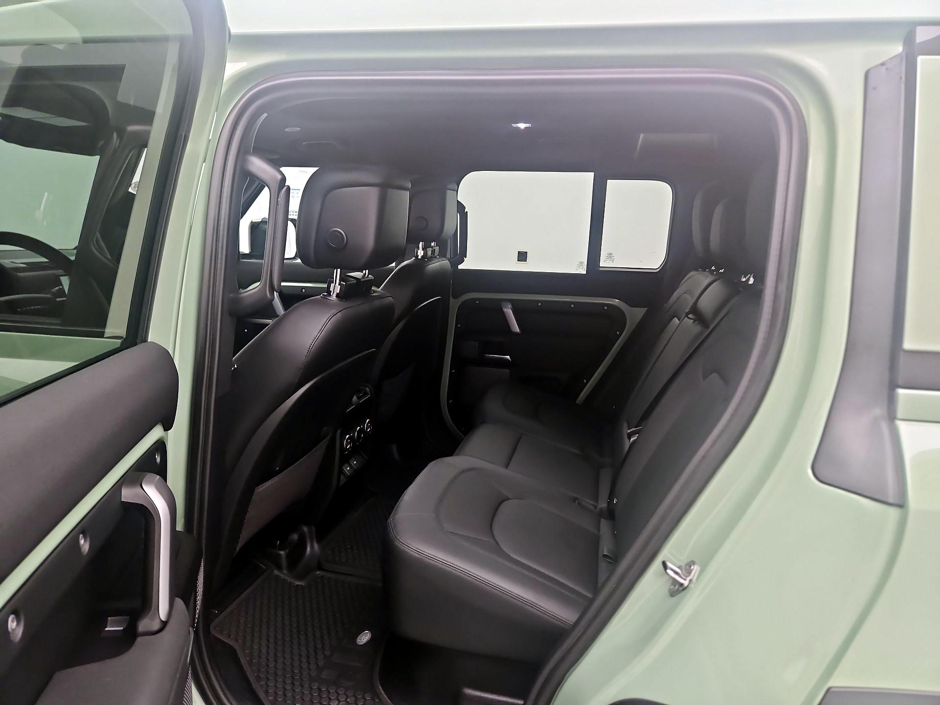 Thumbnail: 2023 Land Rover Defender - 19