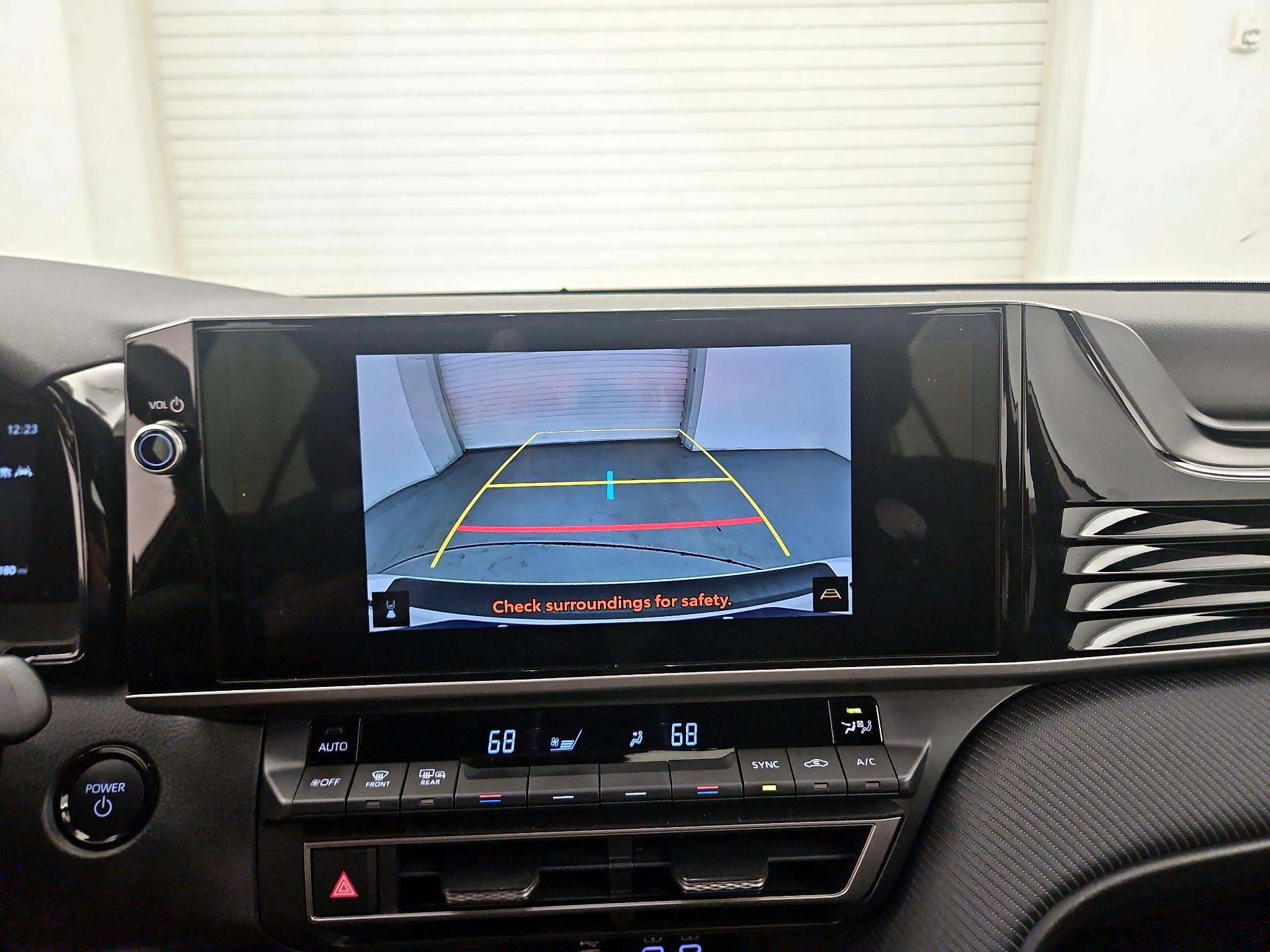 Thumbnail: 2025 Toyota Camry - 14