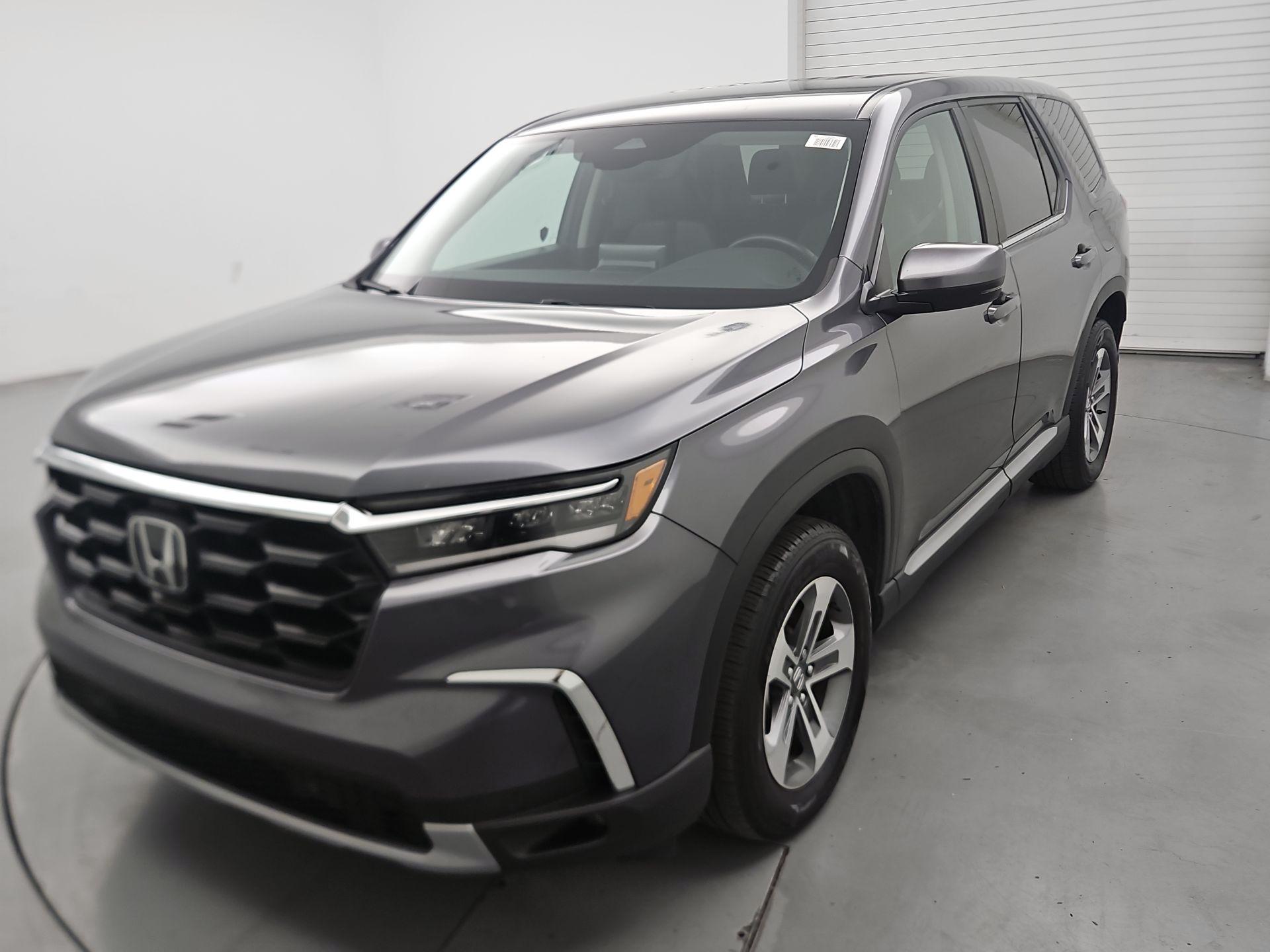 Thumbnail: 2024 Honda Pilot - 3