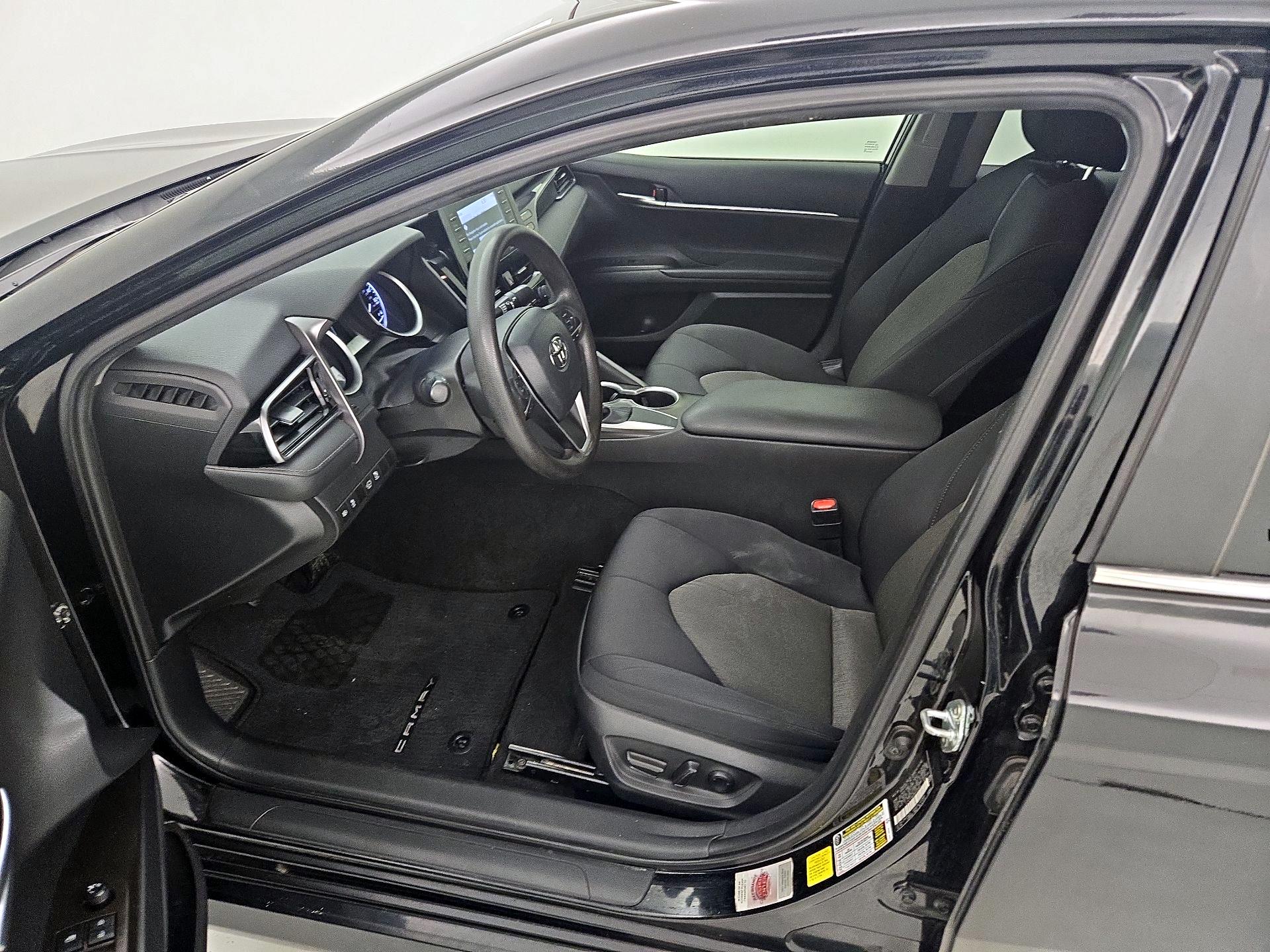 Thumbnail: 2021 Toyota Camry - 11