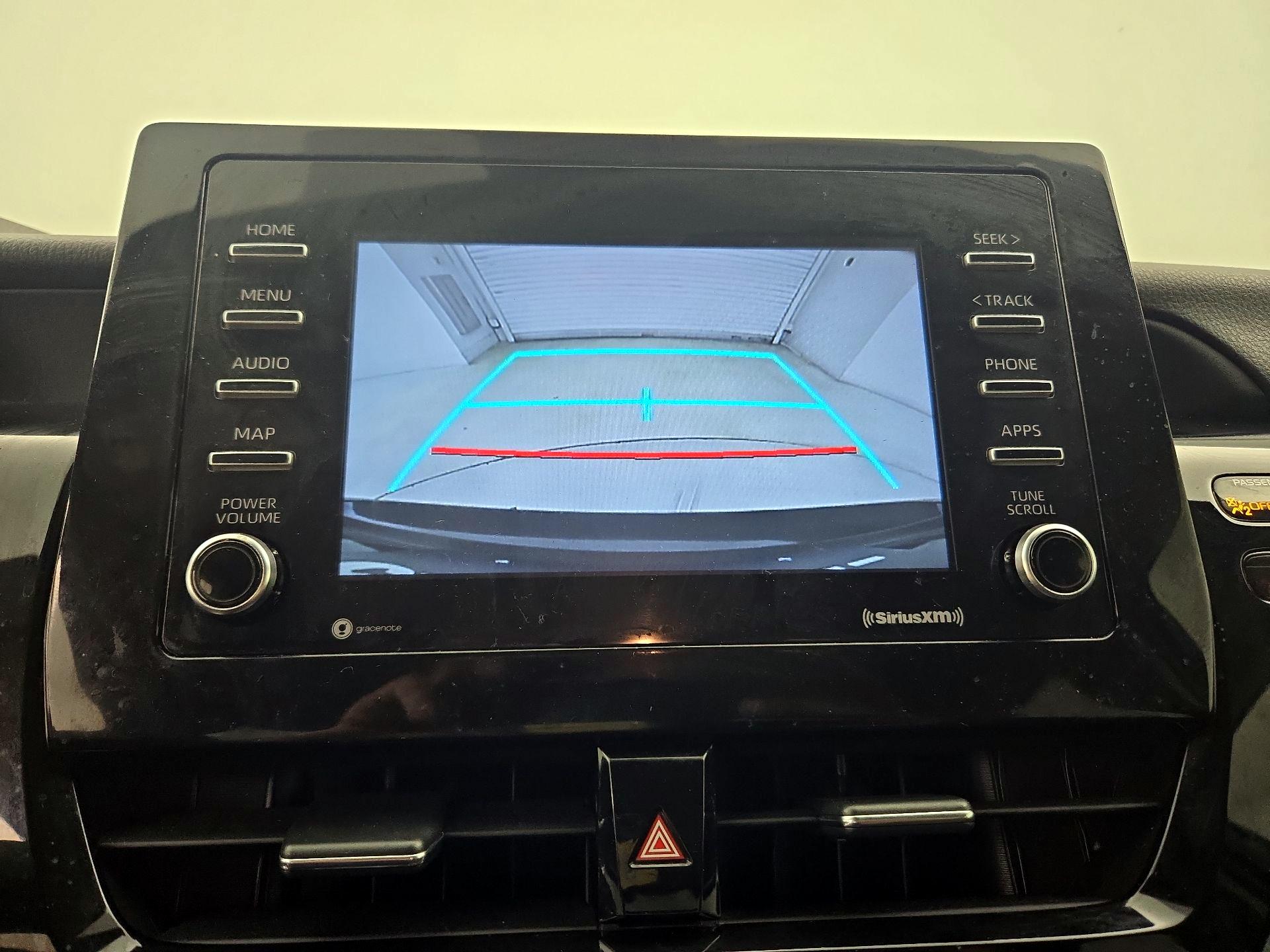 Thumbnail: 2021 Toyota Camry - 15