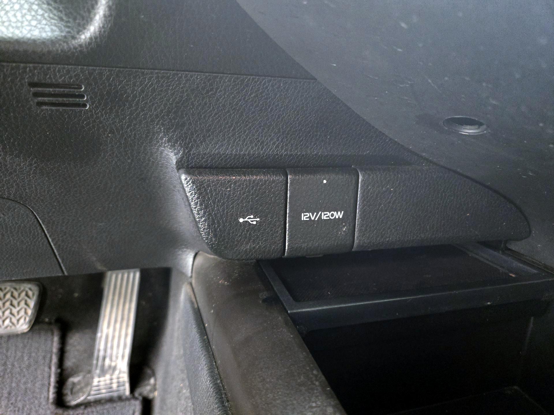 Thumbnail: 2021 Toyota Camry - 19