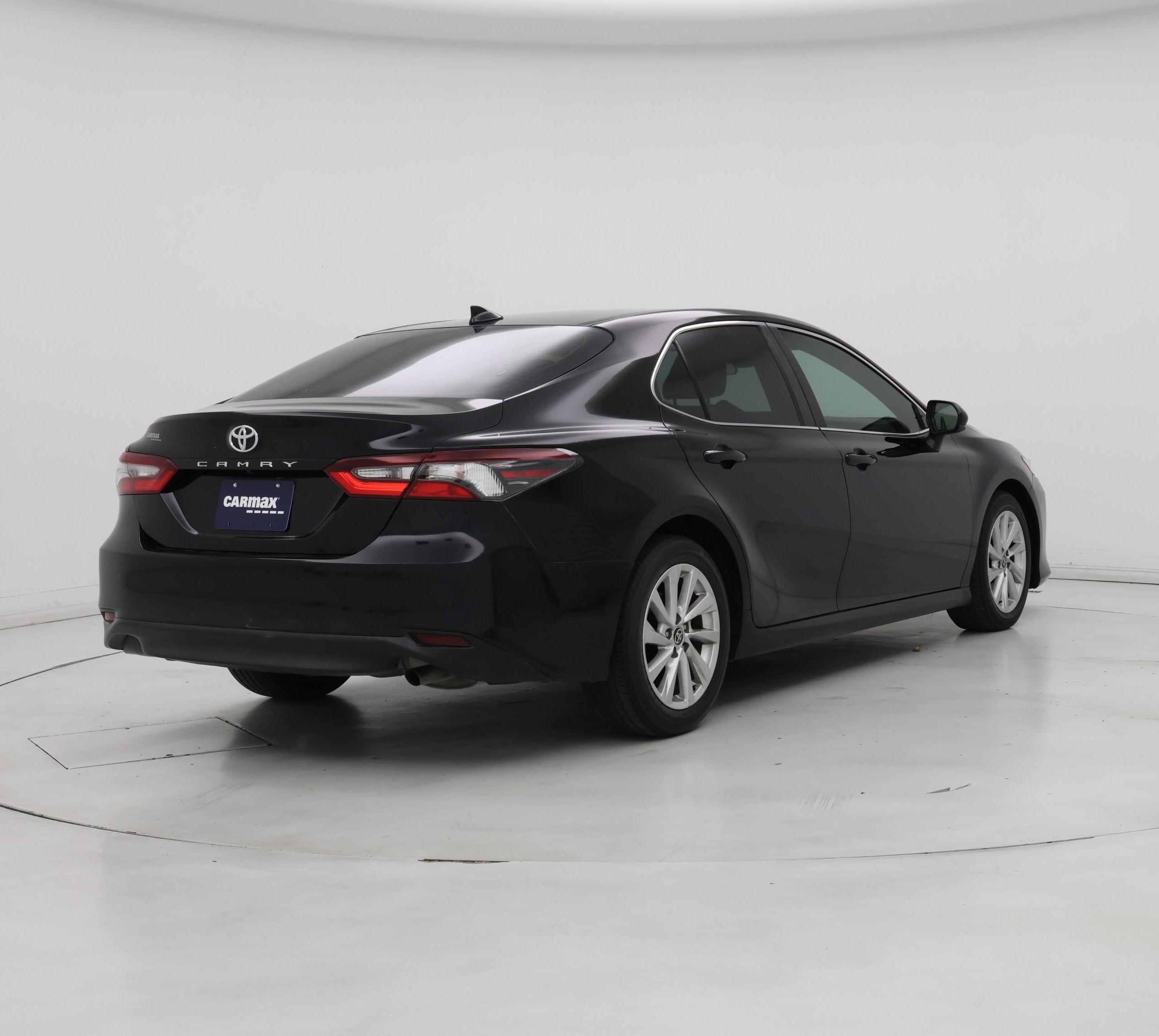 Thumbnail: 2021 Toyota Camry - 8