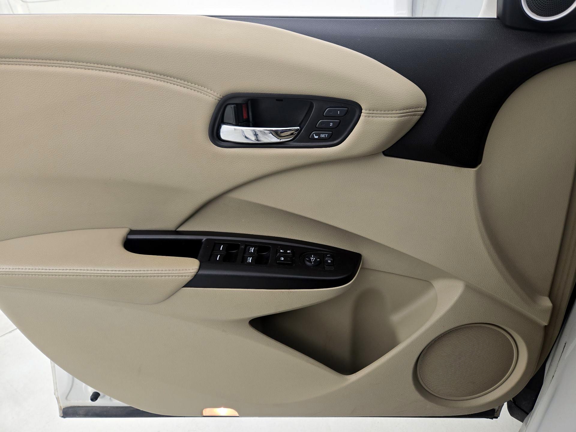 Thumbnail: 2015 Acura RDX - 12