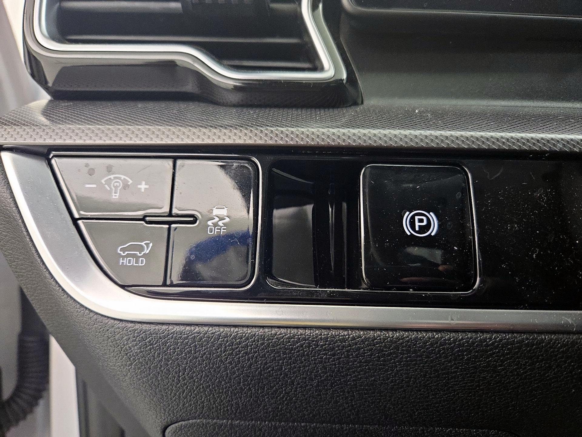 Thumbnail: 2024 Kia Sportage - 13