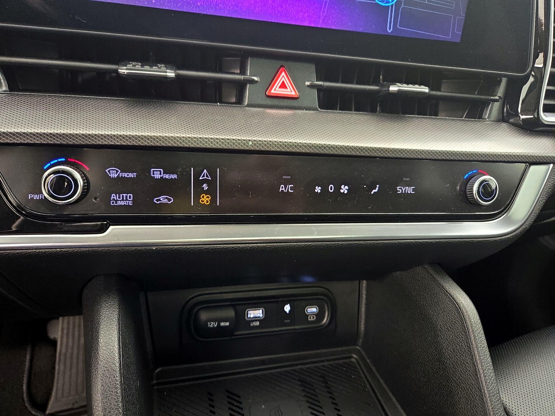 Thumbnail: 2024 Kia Sportage - 17