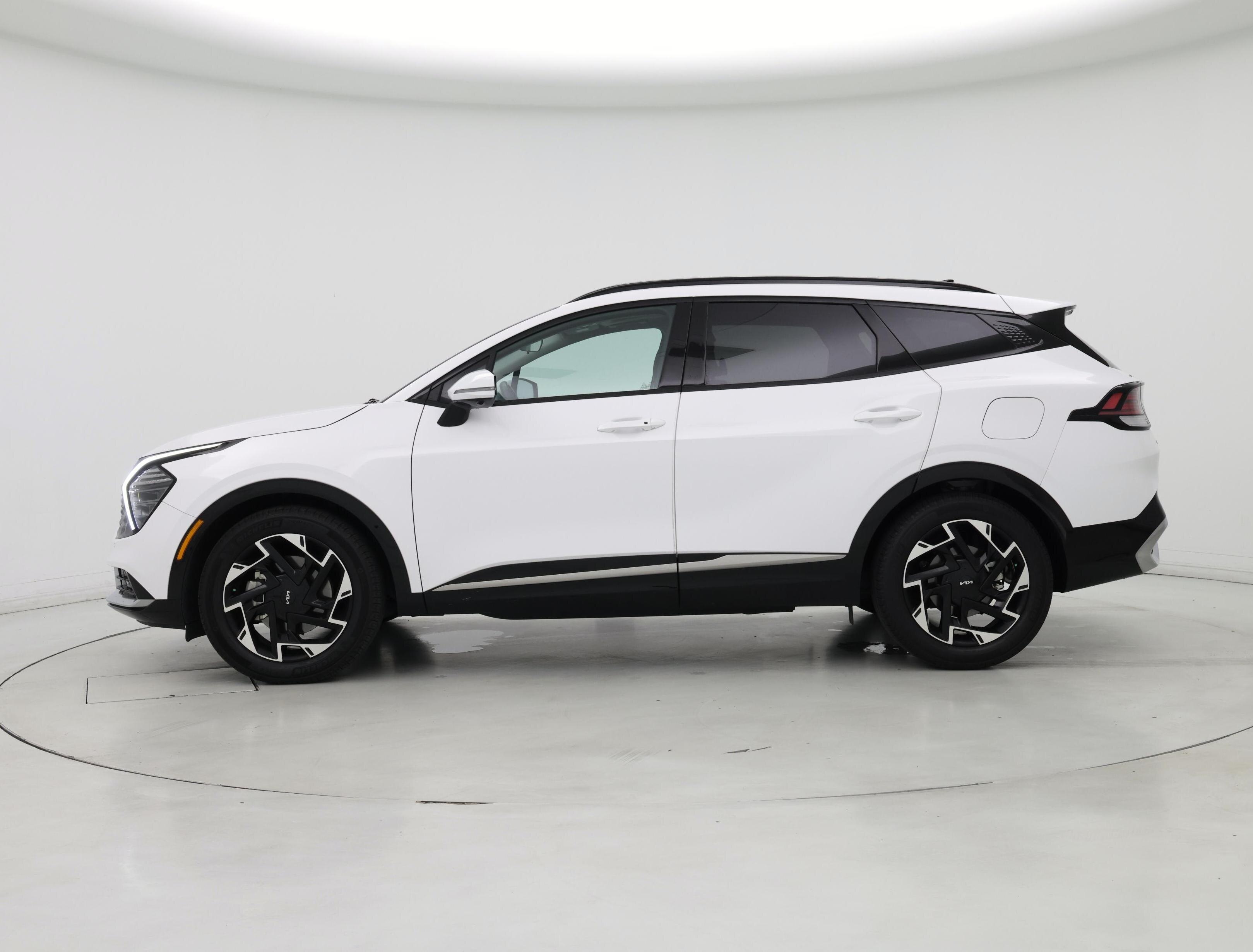 Thumbnail: 2024 Kia Sportage - 3