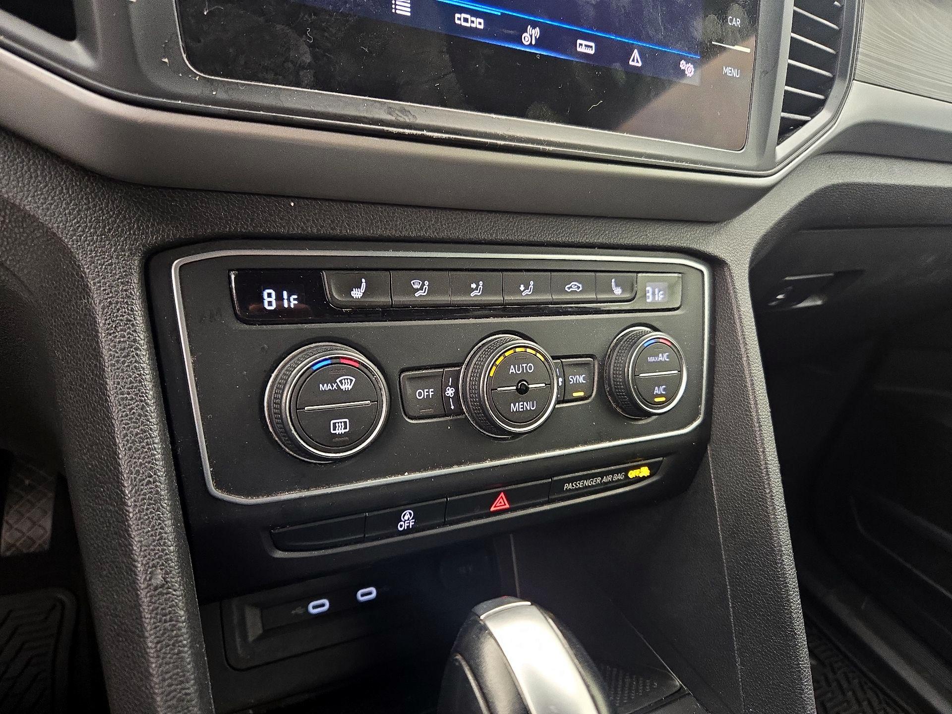 Thumbnail: 2021 Volkswagen Atlas - 16