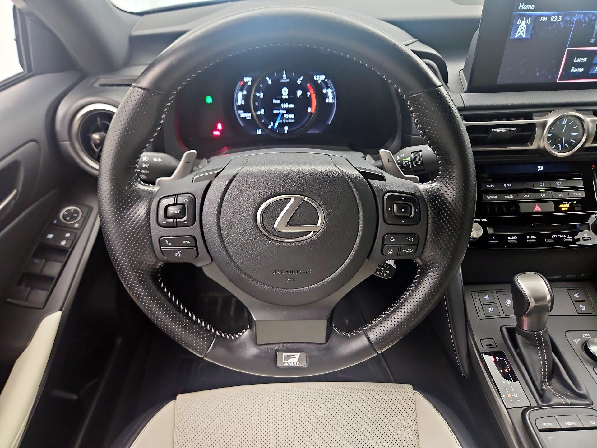 Thumbnail: 2021 Lexus IS - 10
