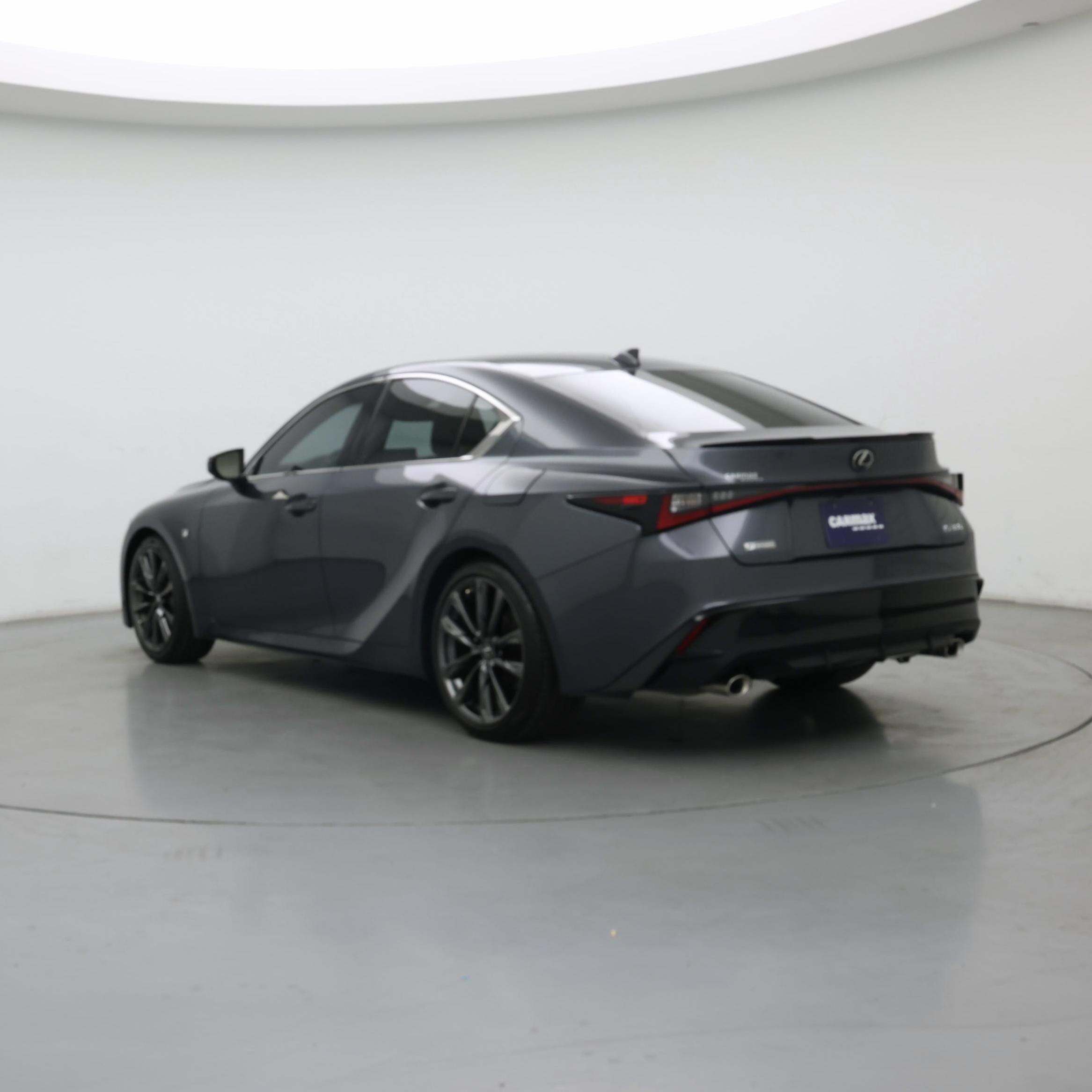 Thumbnail: 2021 Lexus IS - 2