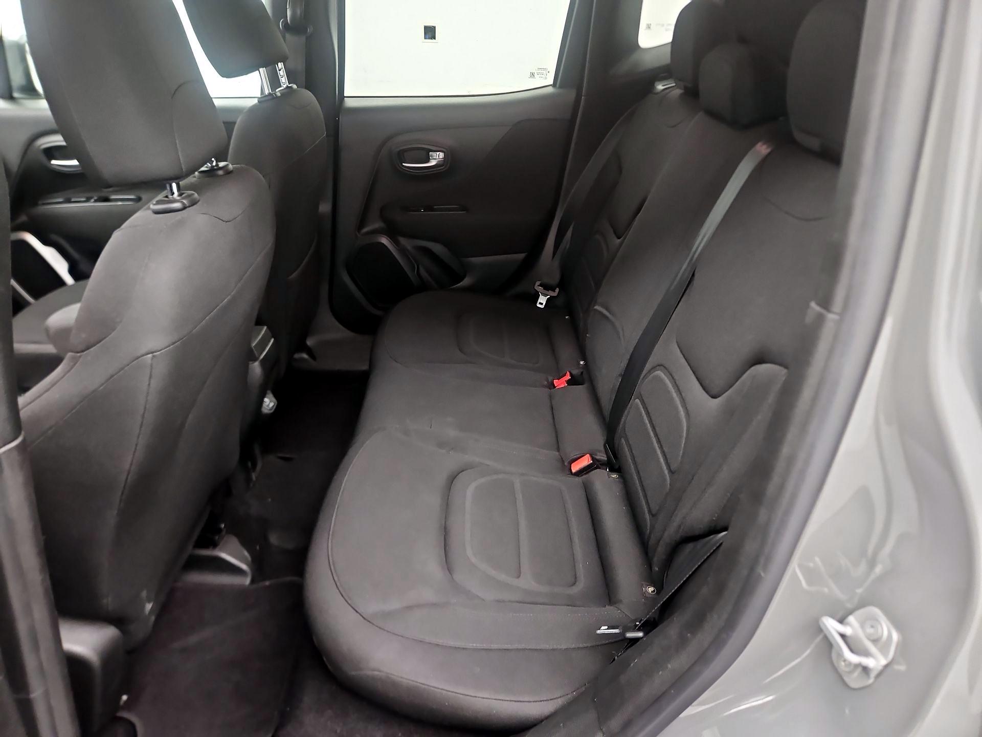 Thumbnail: 2019 Jeep Renegade - 19