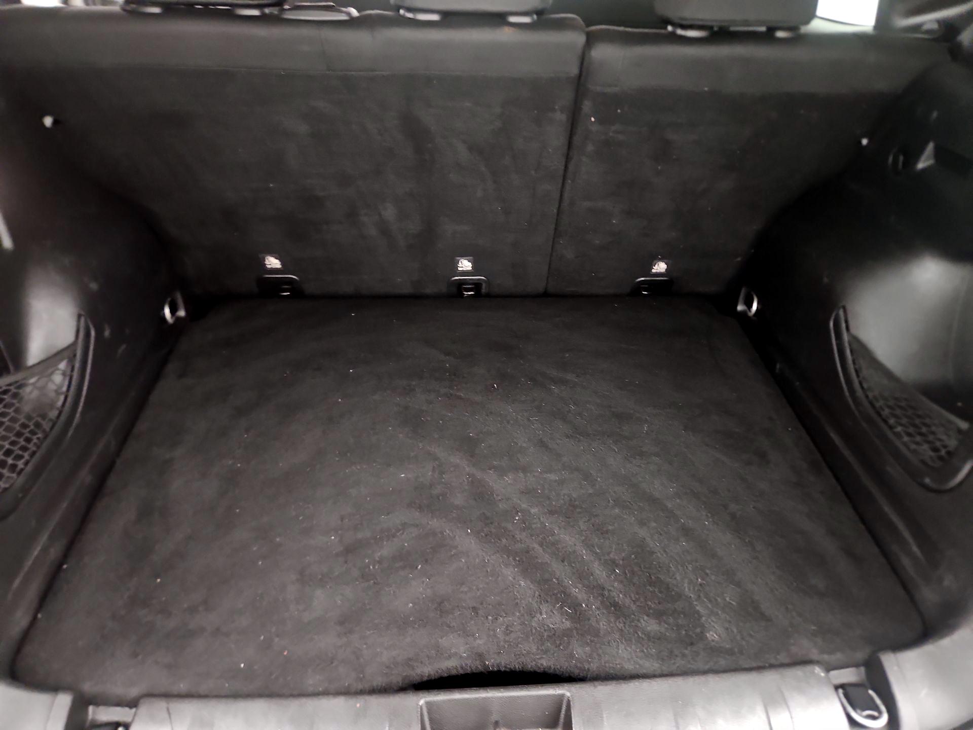 Thumbnail: 2019 Jeep Renegade - 20