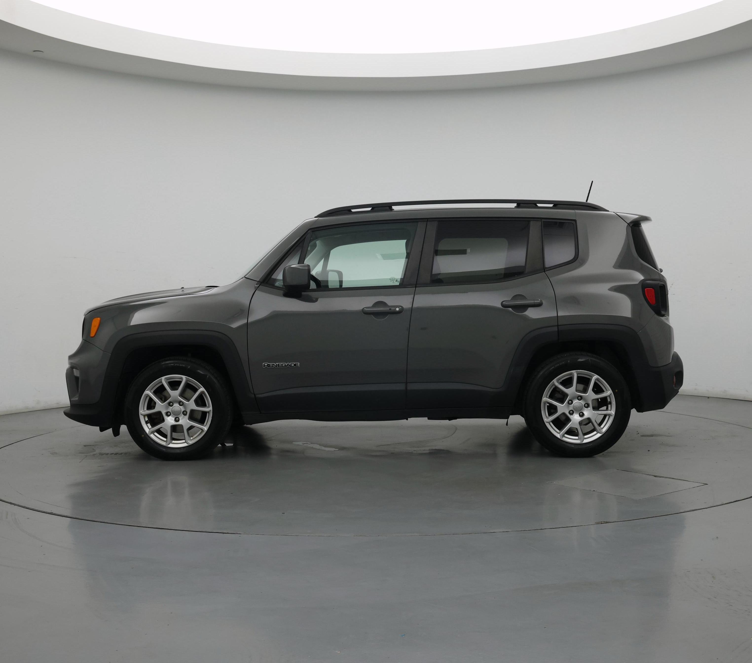 Thumbnail: 2019 Jeep Renegade - 3