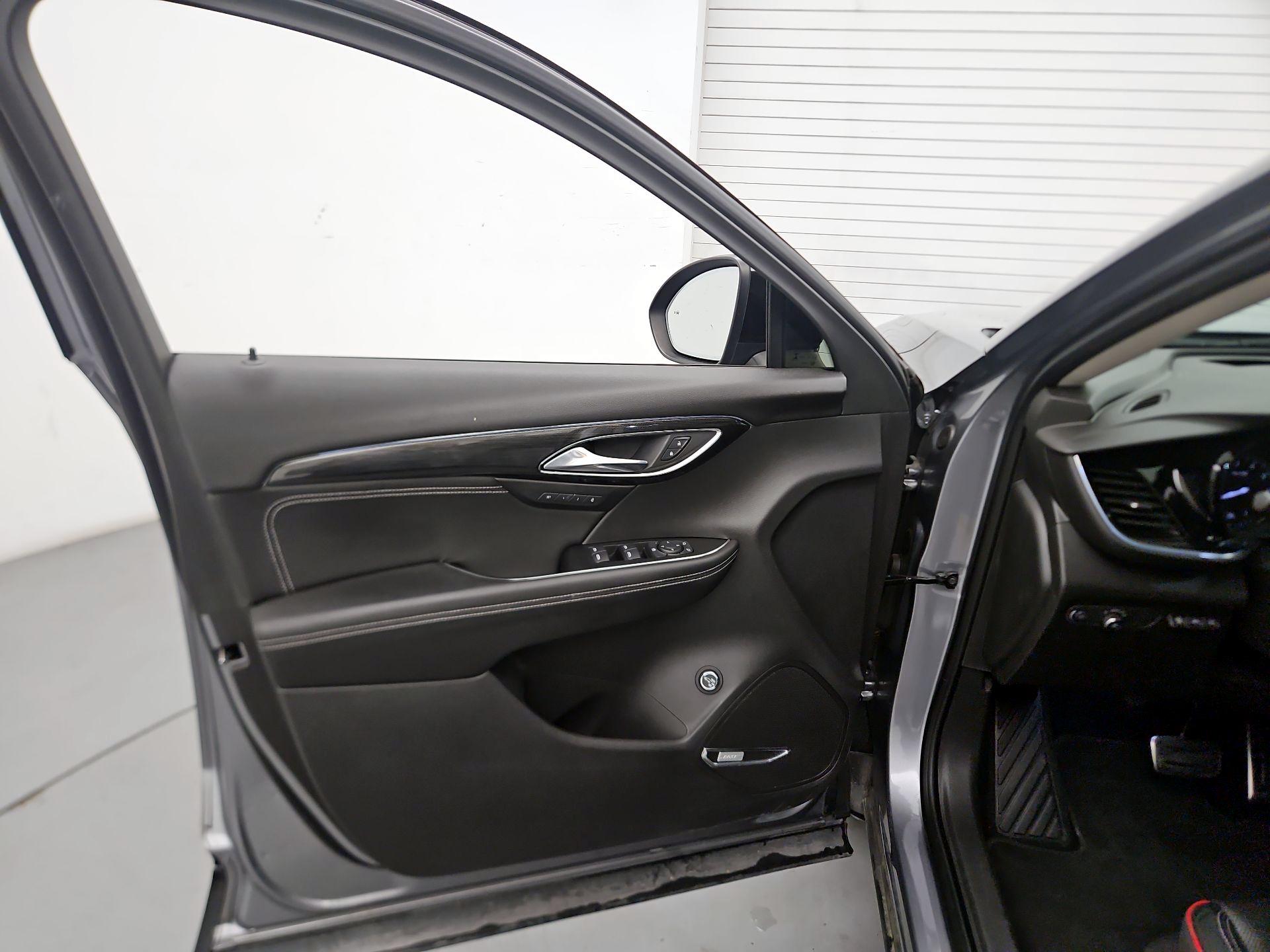 Thumbnail: 2022 Buick Envision - 12