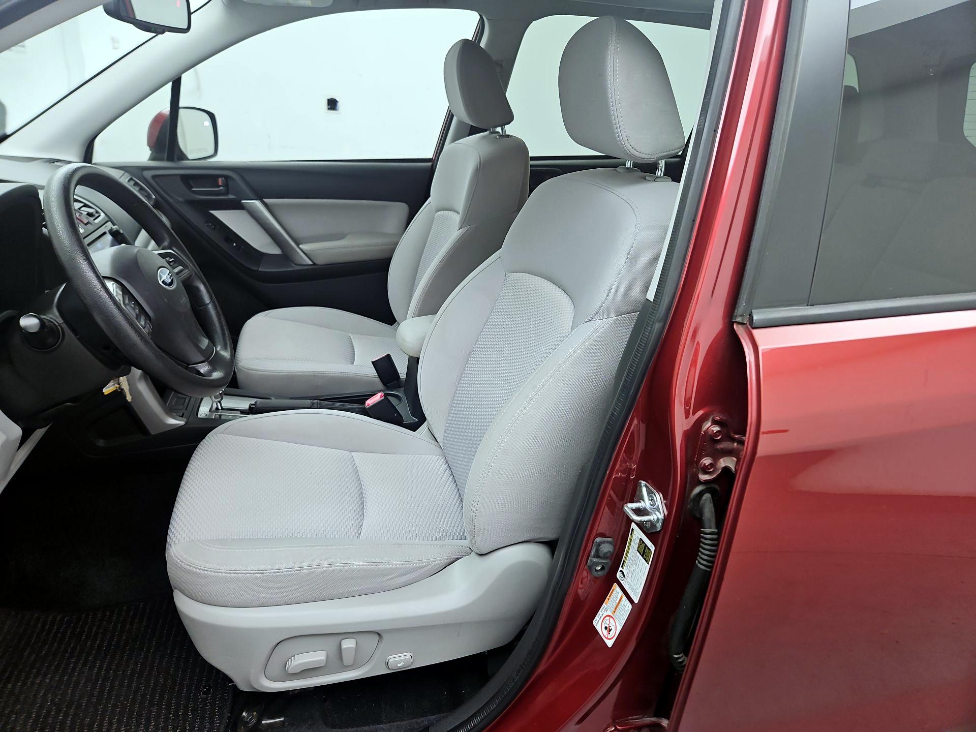 Thumbnail: 2016 Subaru Forester - 11