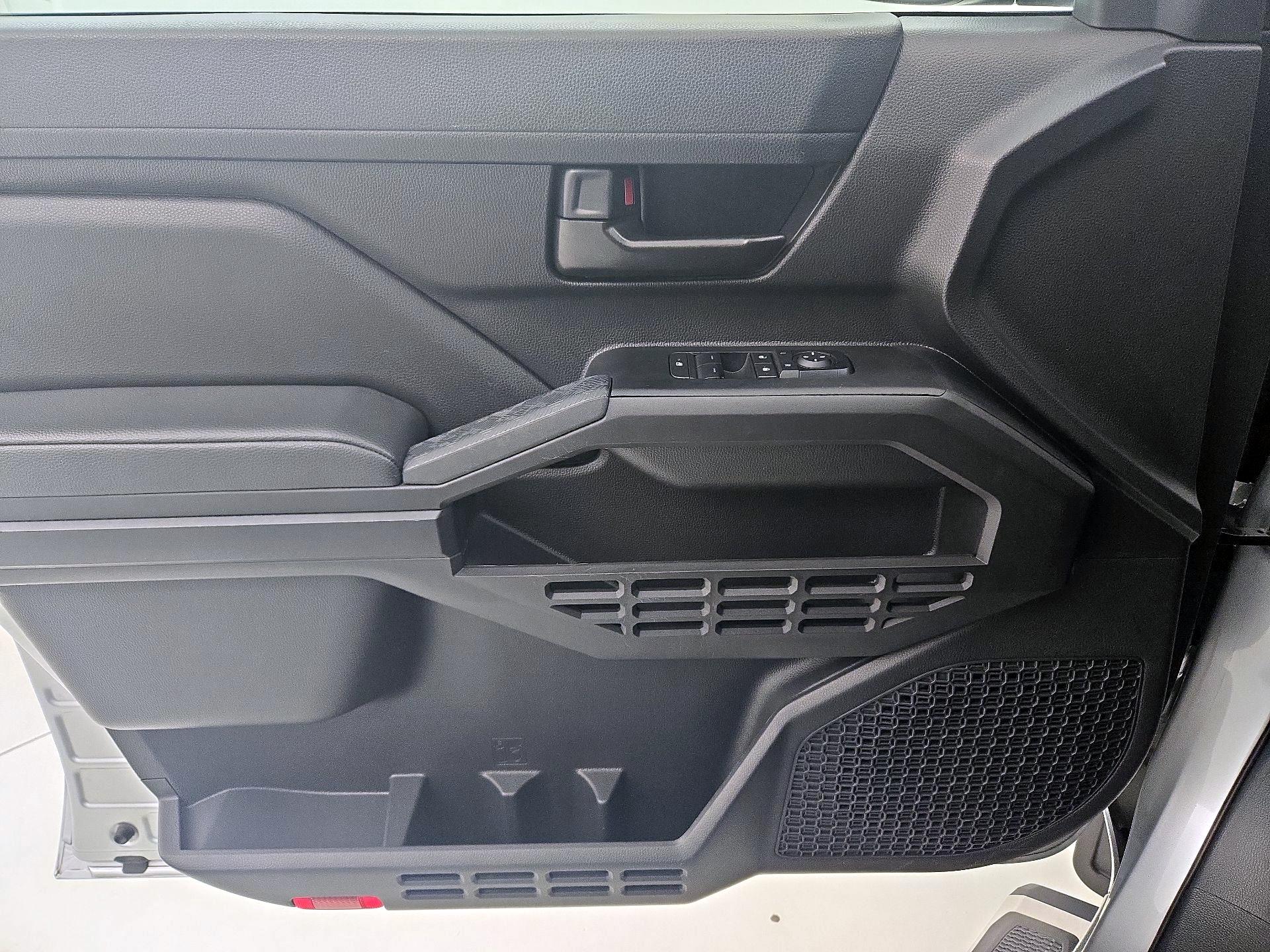 Thumbnail: 2024 Toyota Tacoma - 11