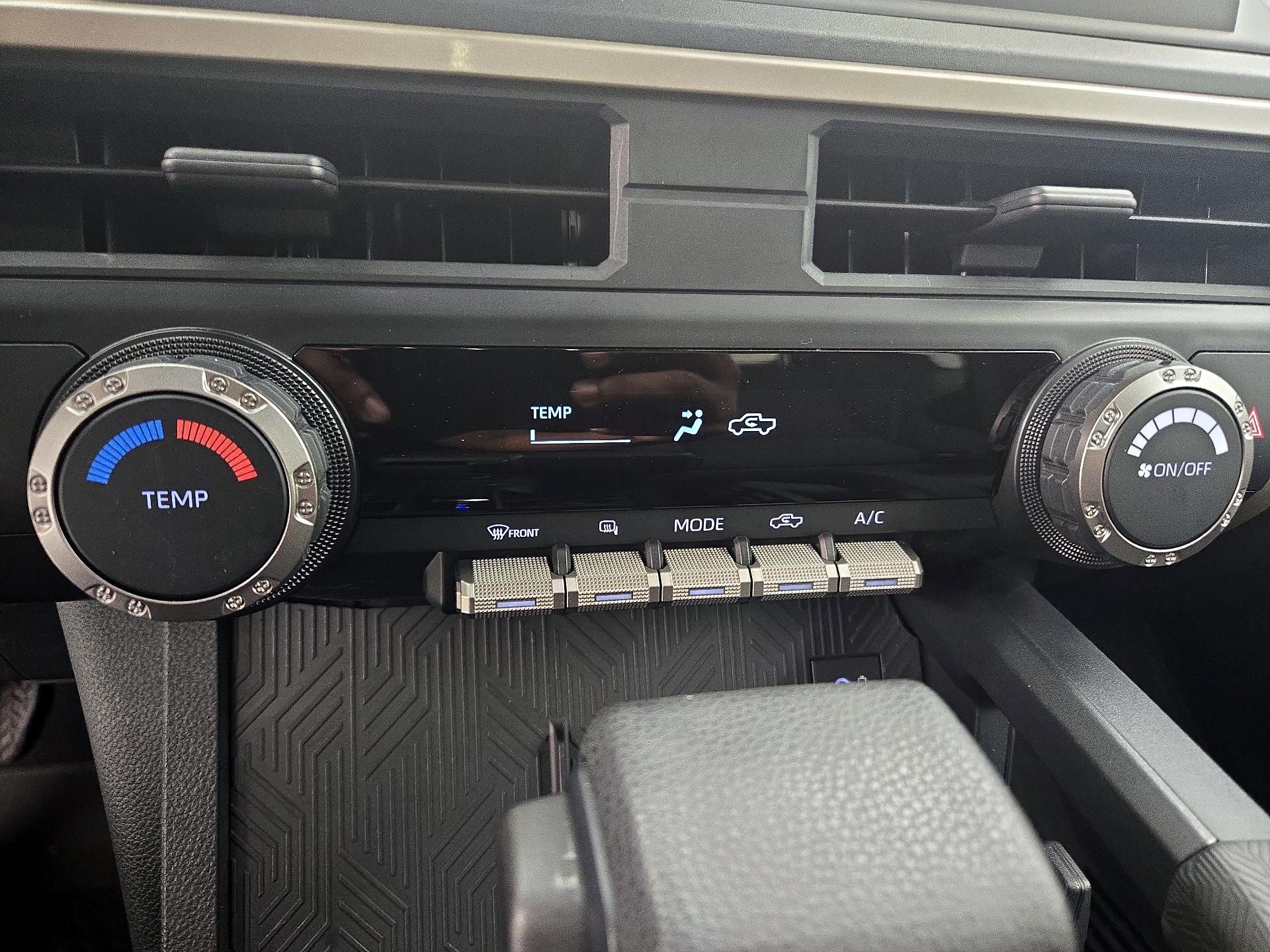 Thumbnail: 2024 Toyota Tacoma - 15