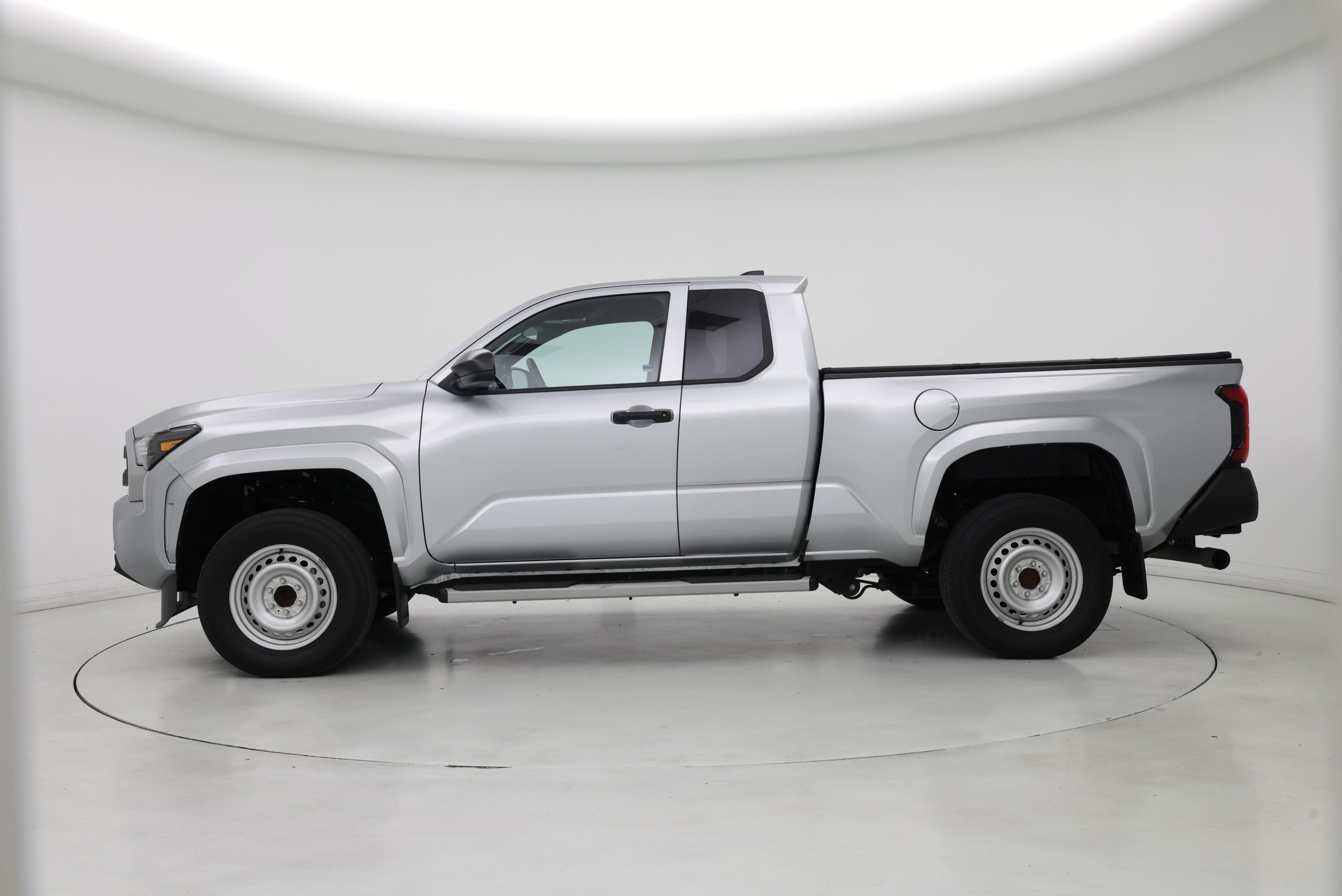 Thumbnail: 2024 Toyota Tacoma - 3