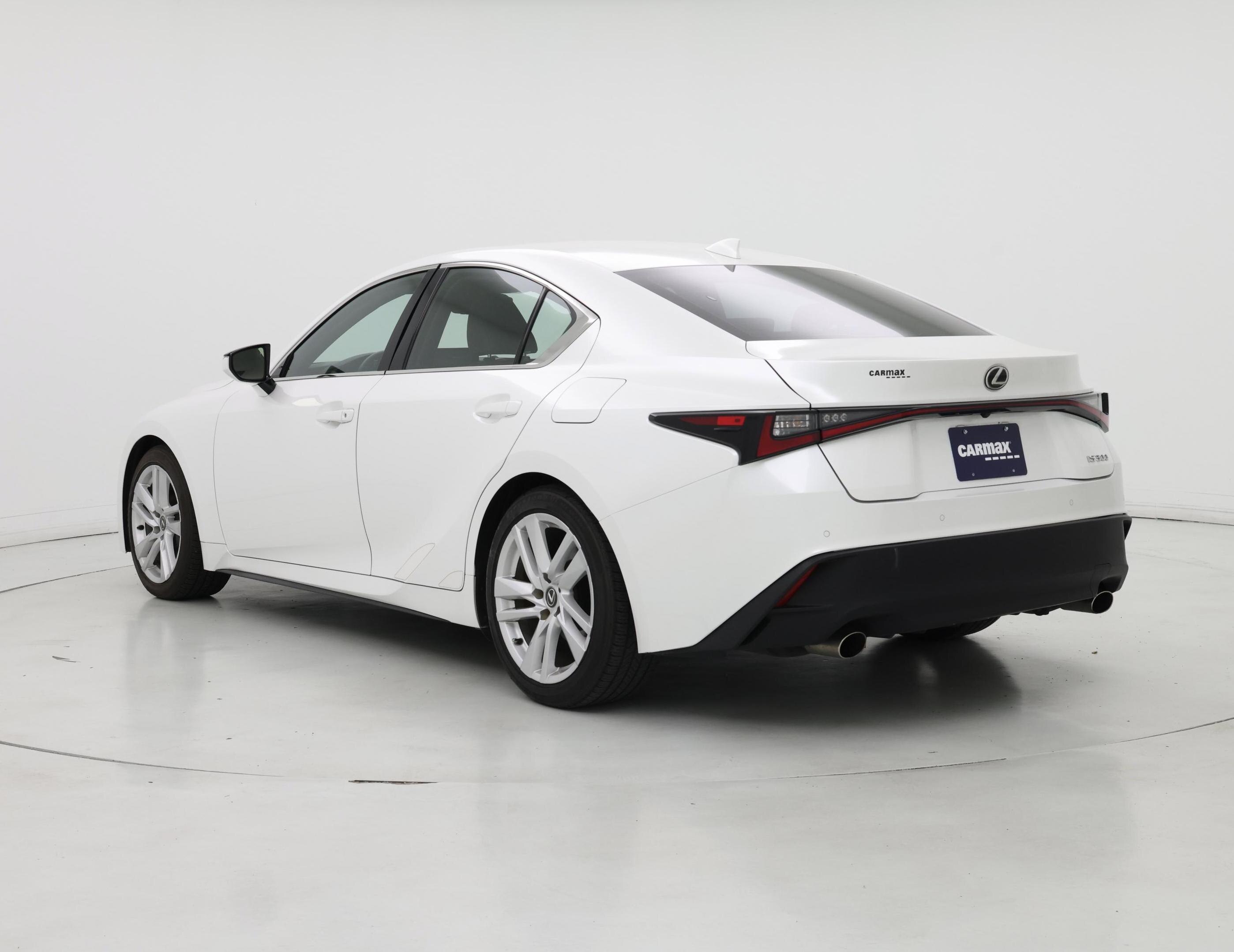 Thumbnail: 2023 Lexus IS - 2