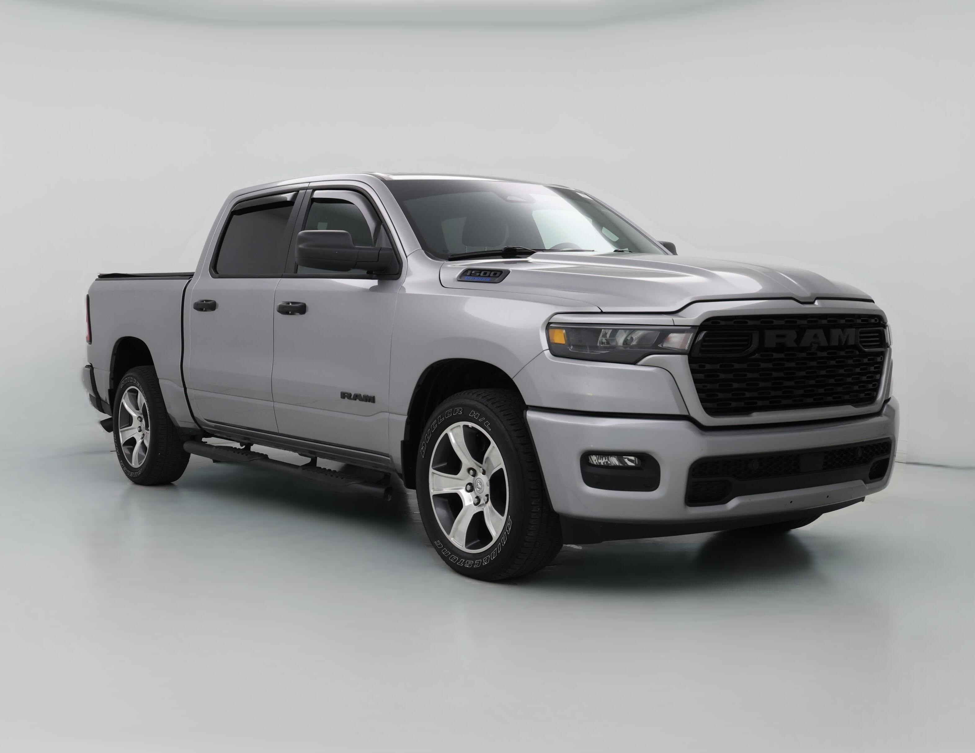 Thumbnail: 2025 RAM 1500 - 1