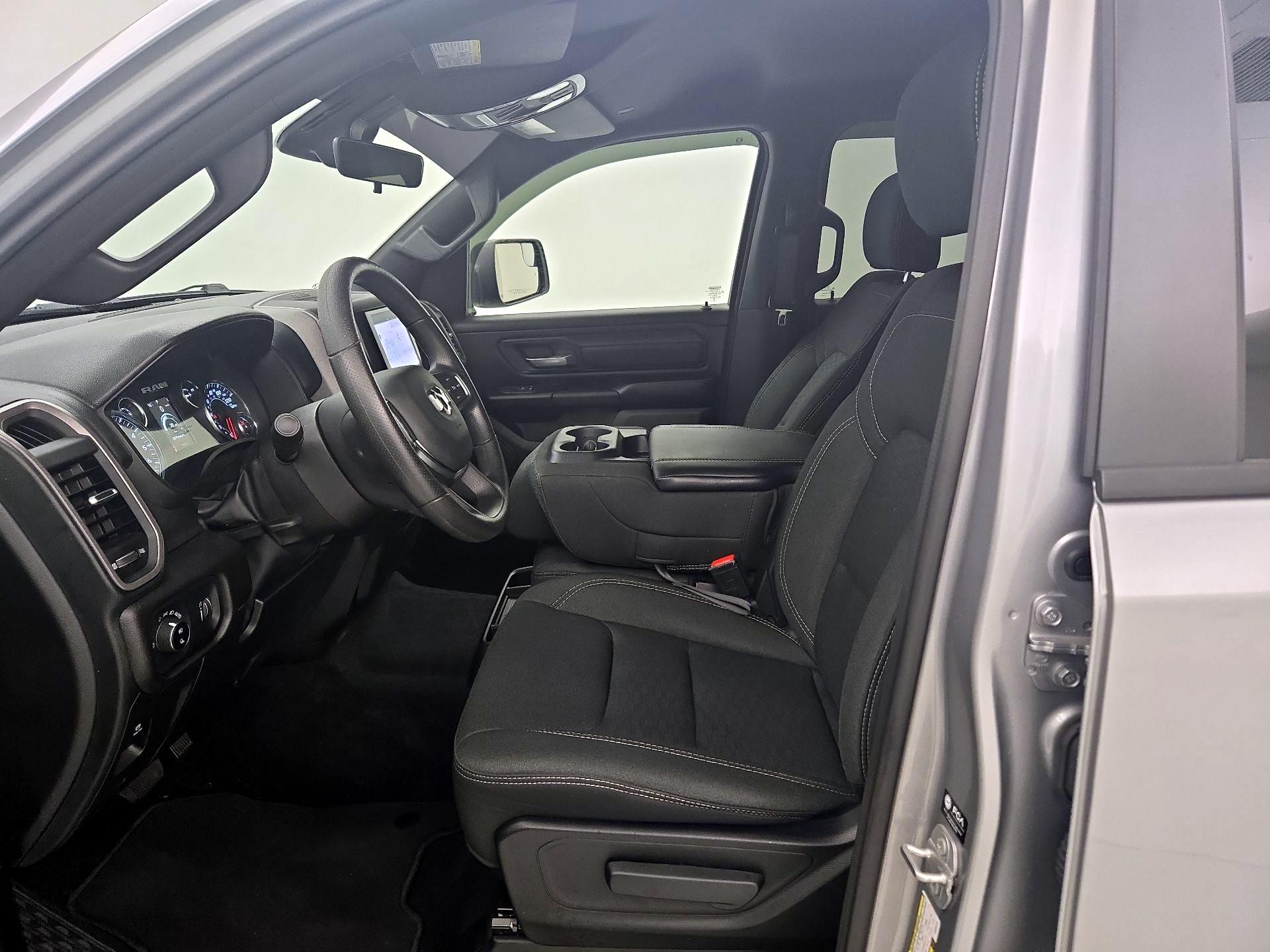 Thumbnail: 2025 RAM 1500 - 11