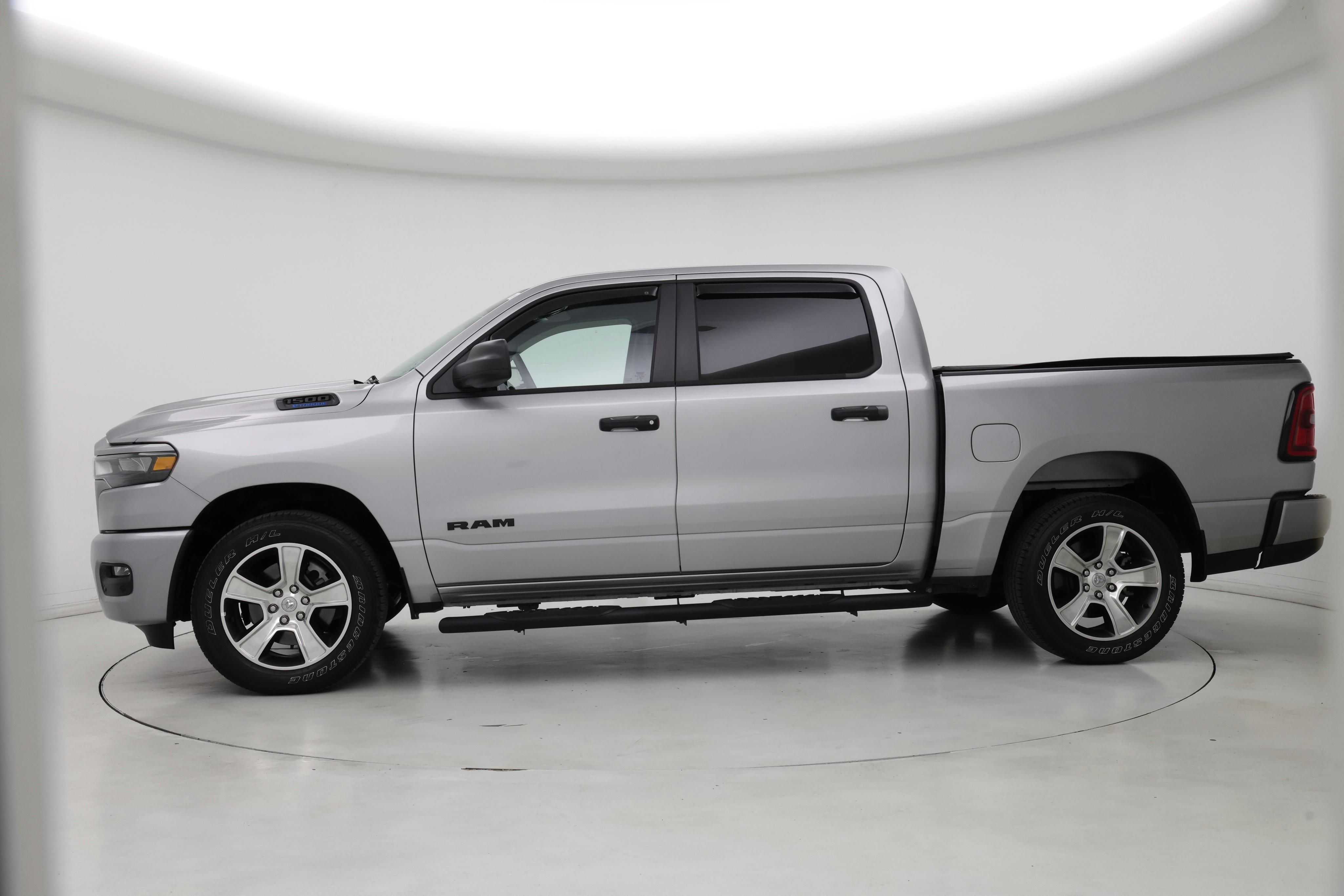 Thumbnail: 2025 RAM 1500 - 3