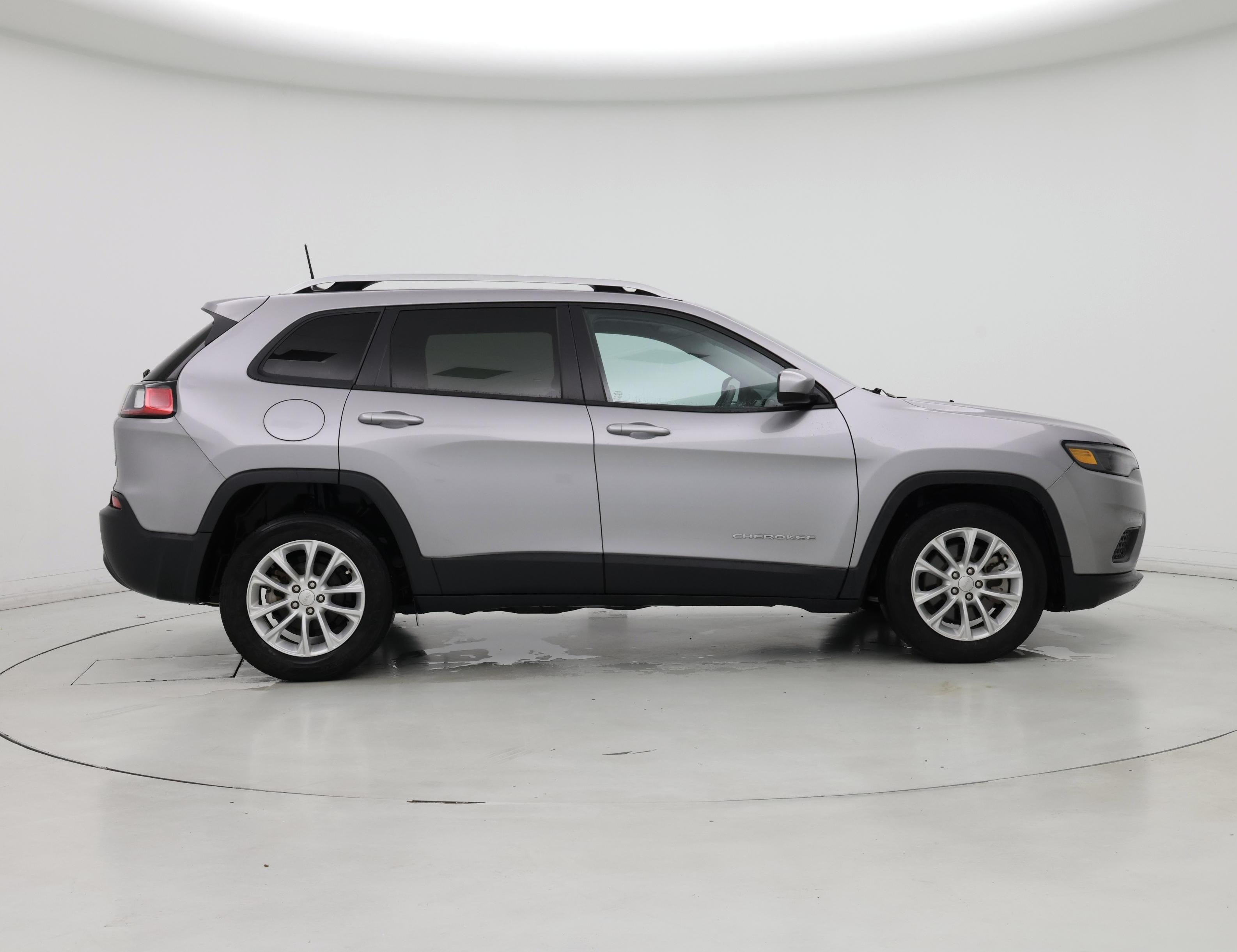 Thumbnail: 2020 Jeep Cherokee - 7