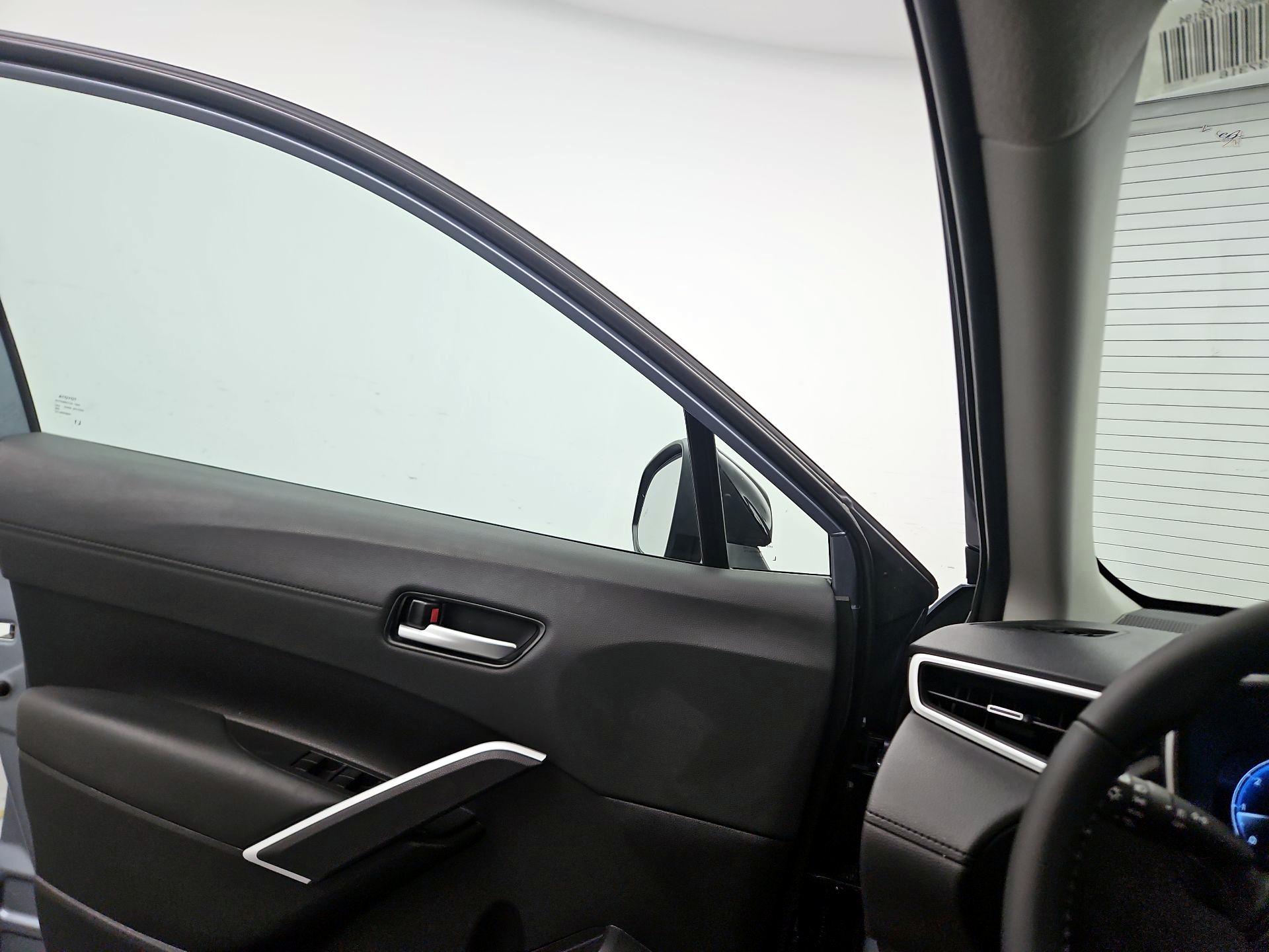 Thumbnail: 2026 Toyota Corolla Cross - 12