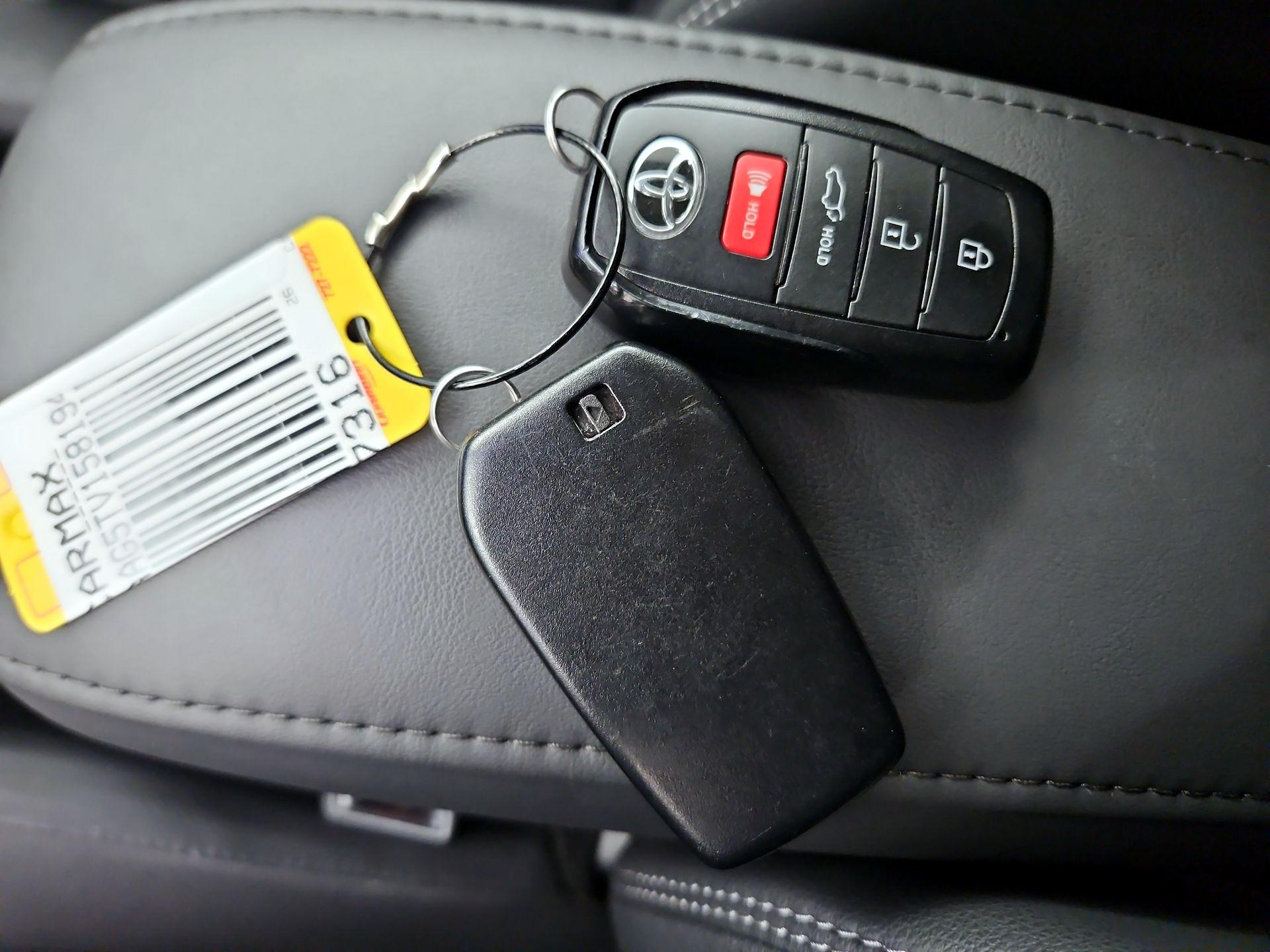 Thumbnail: 2026 Toyota Corolla Cross - 19