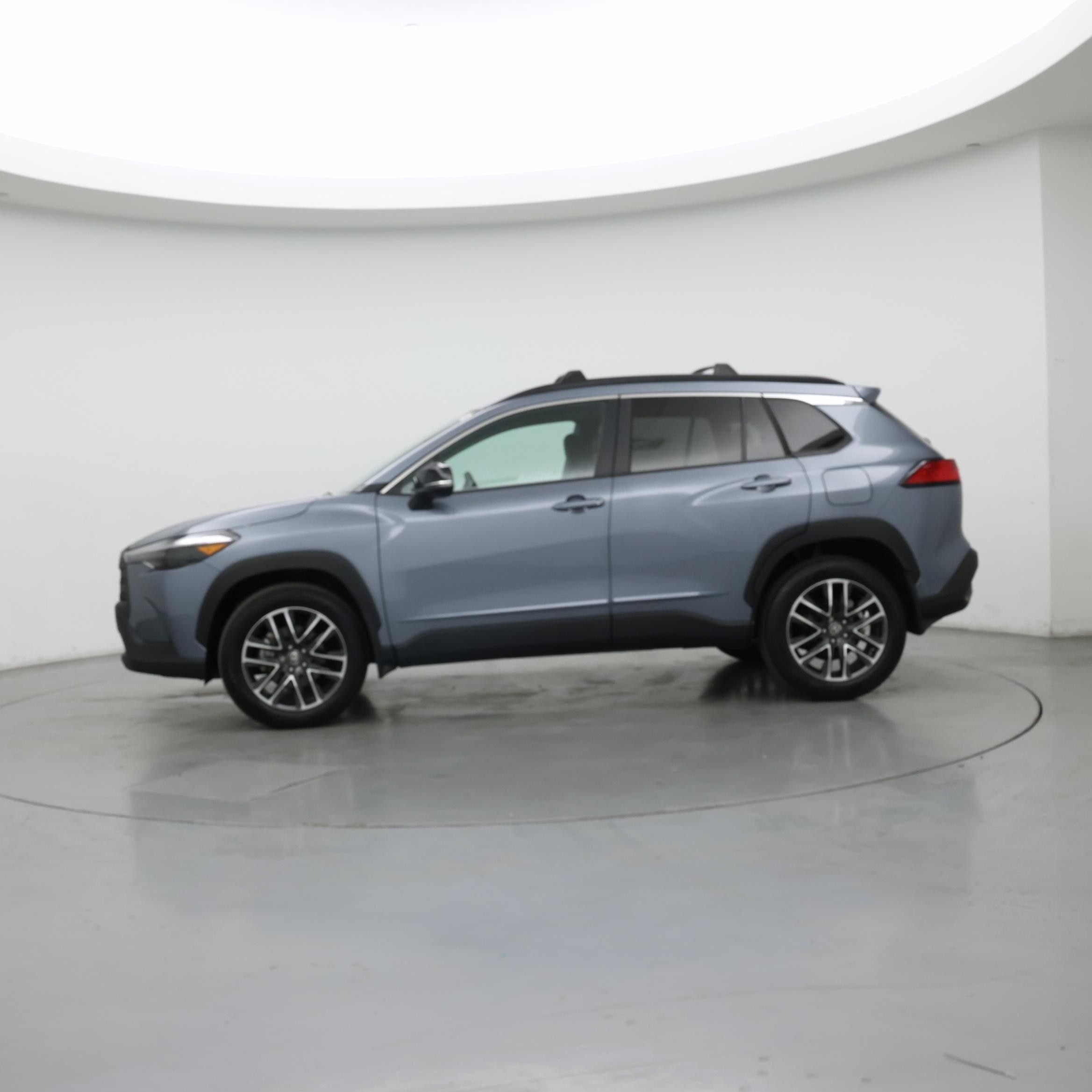 Thumbnail: 2026 Toyota Corolla Cross - 3