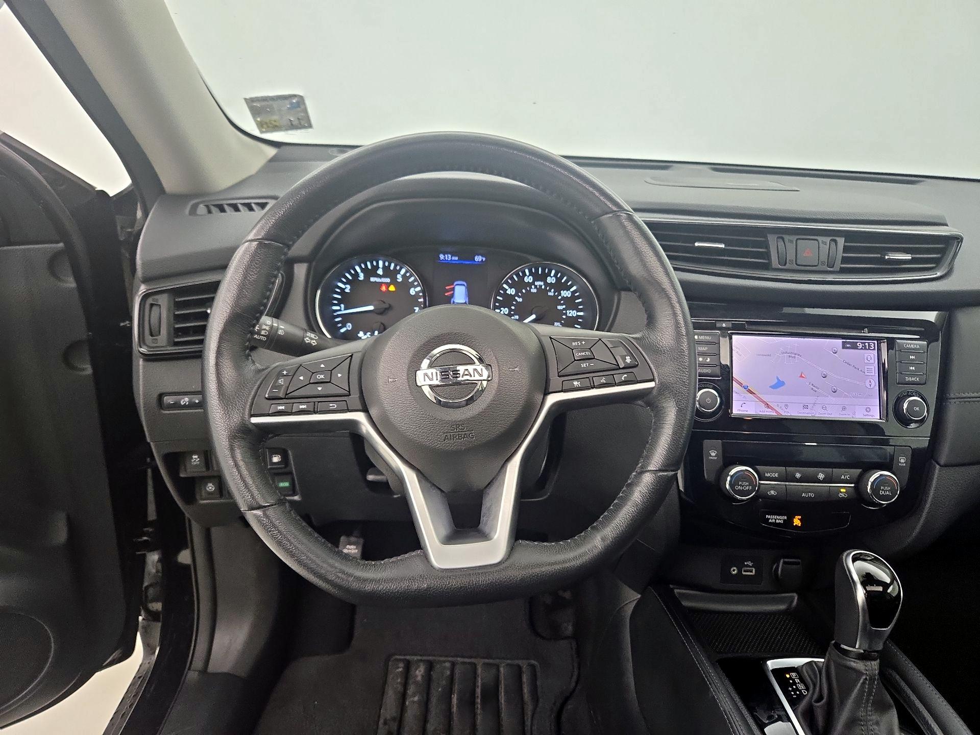 Thumbnail: 2018 Nissan Rogue - 10