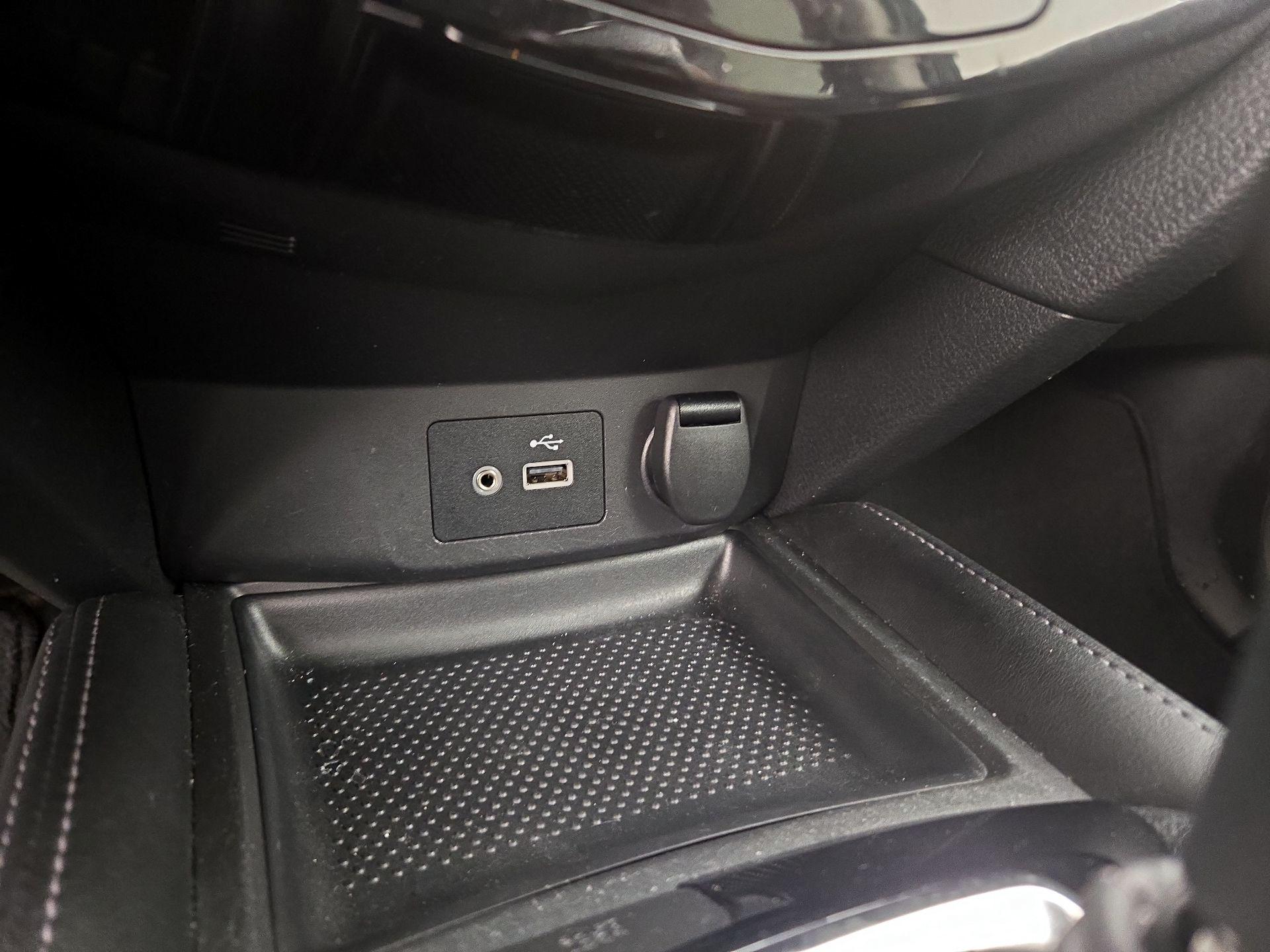 Thumbnail: 2018 Nissan Rogue - 19