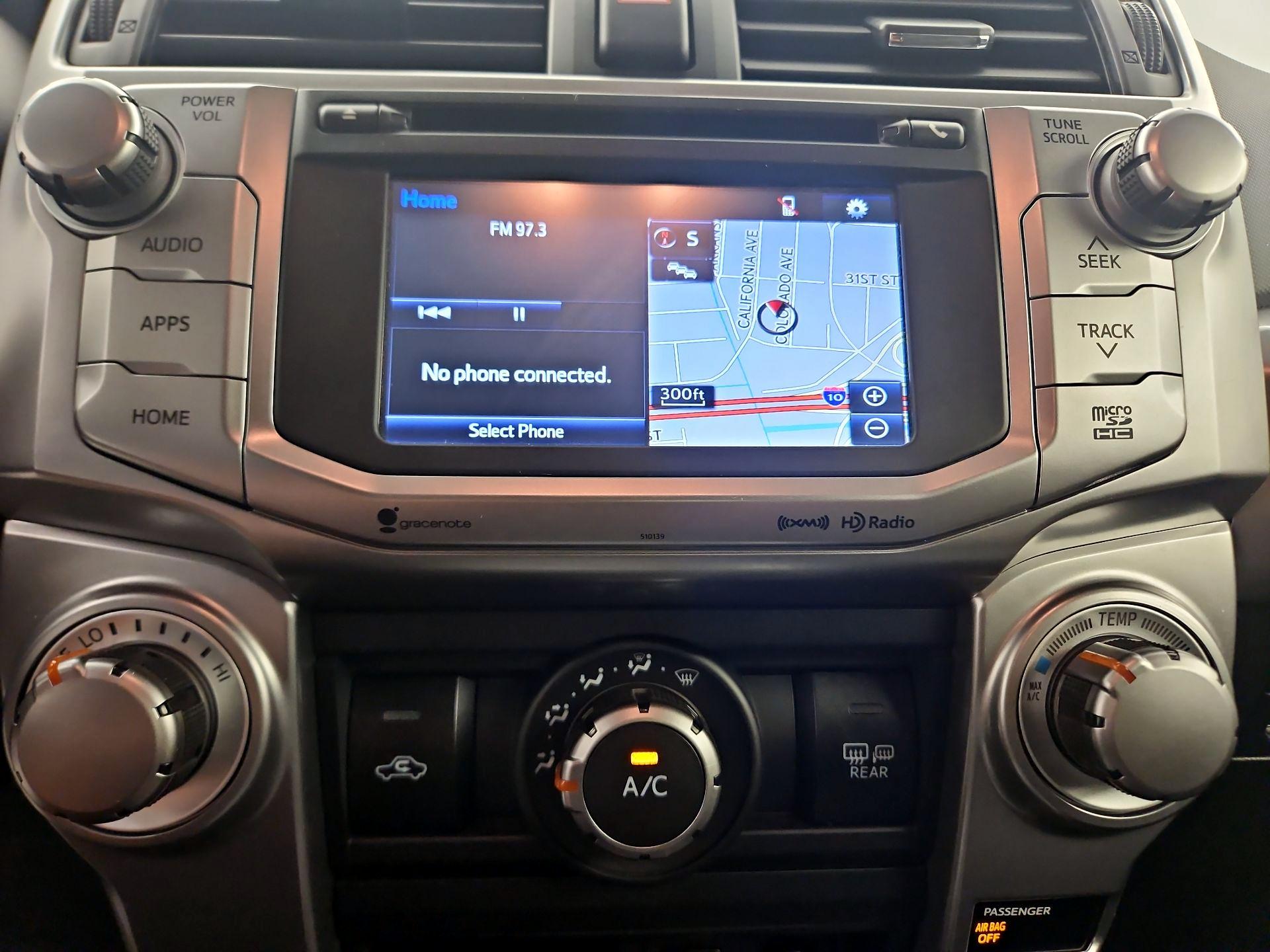 Thumbnail: 2018 Toyota 4Runner - 16