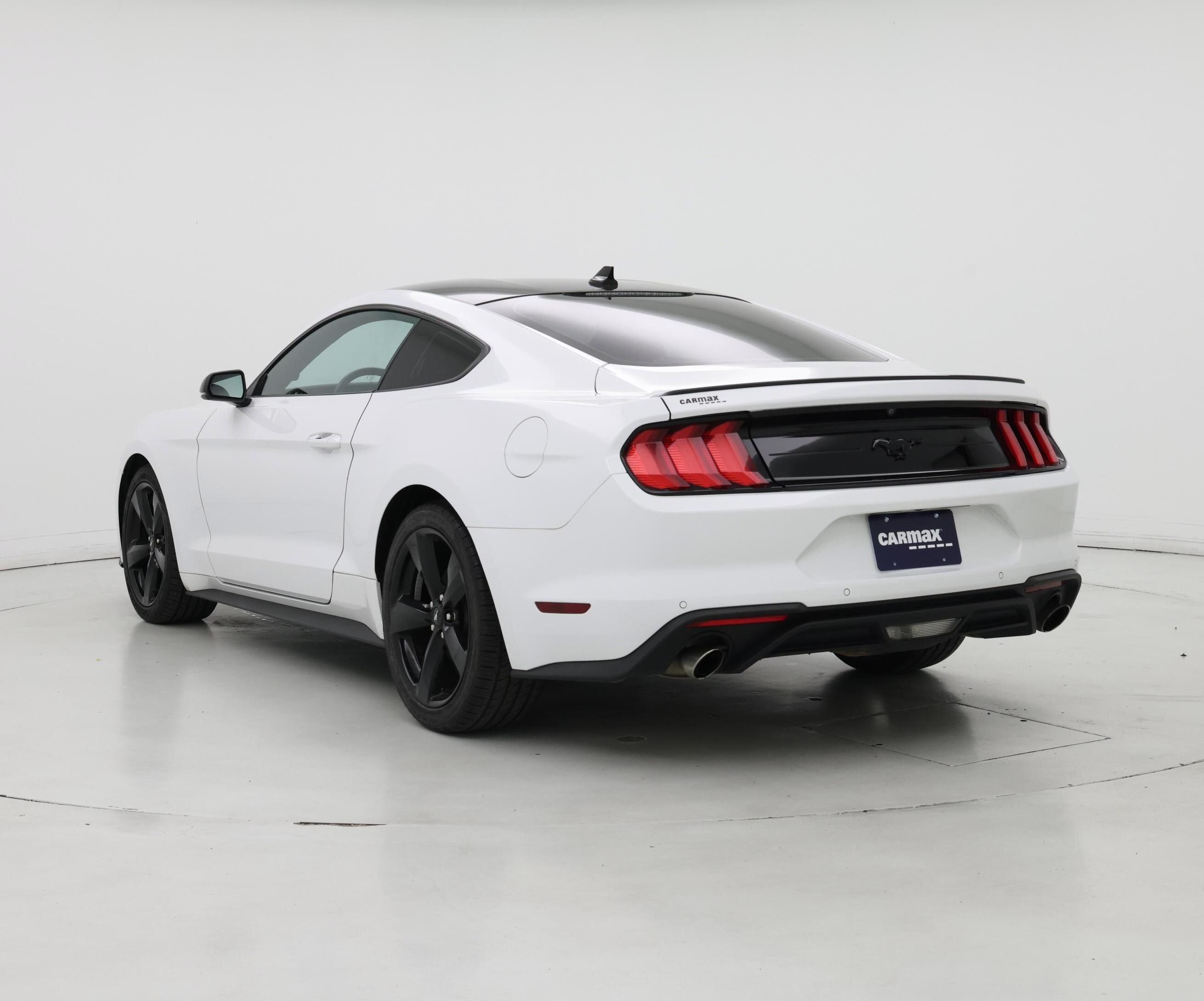 Thumbnail: 2022 Ford Mustang - 2